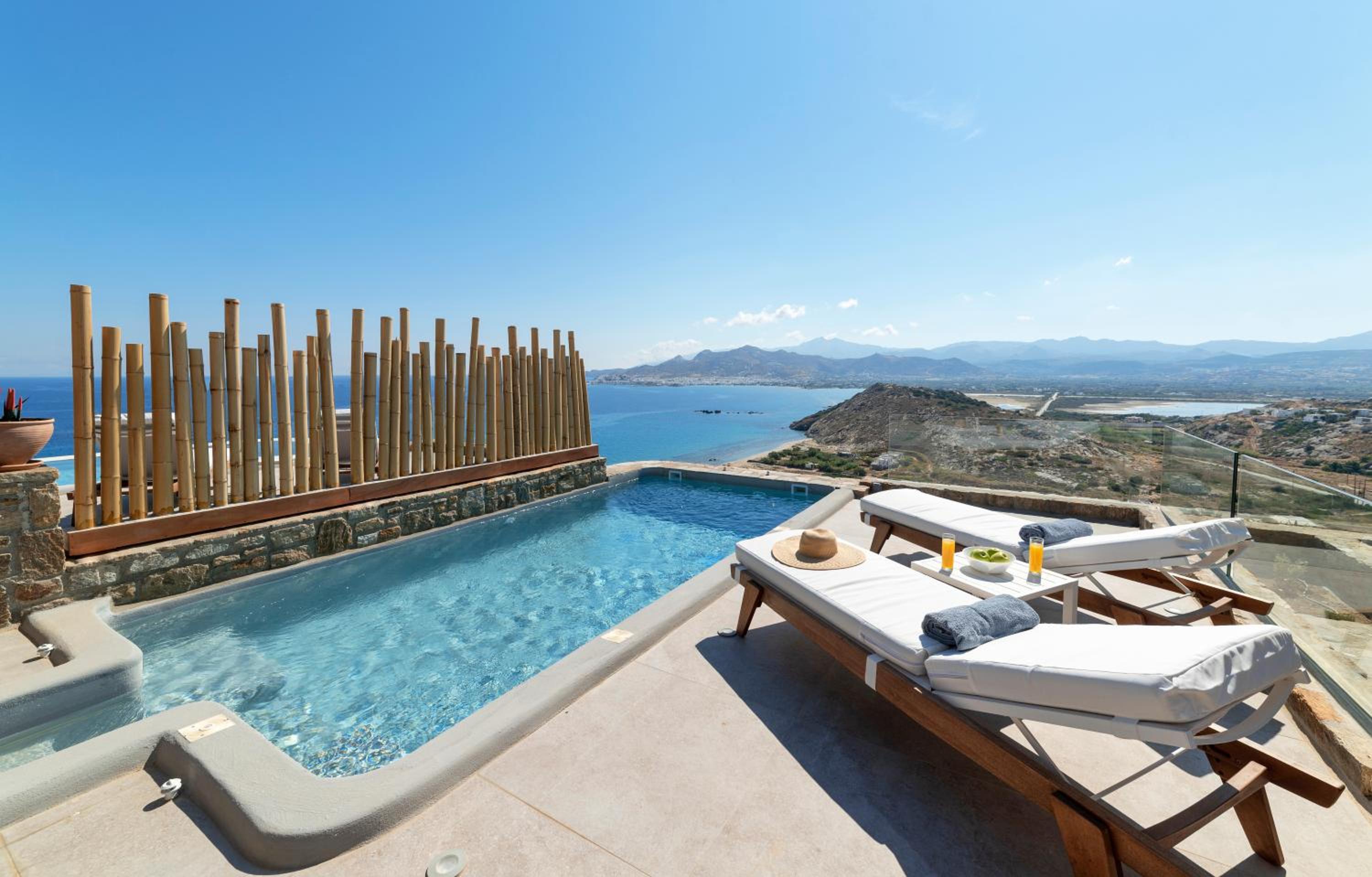 Naxos Rock Villas
