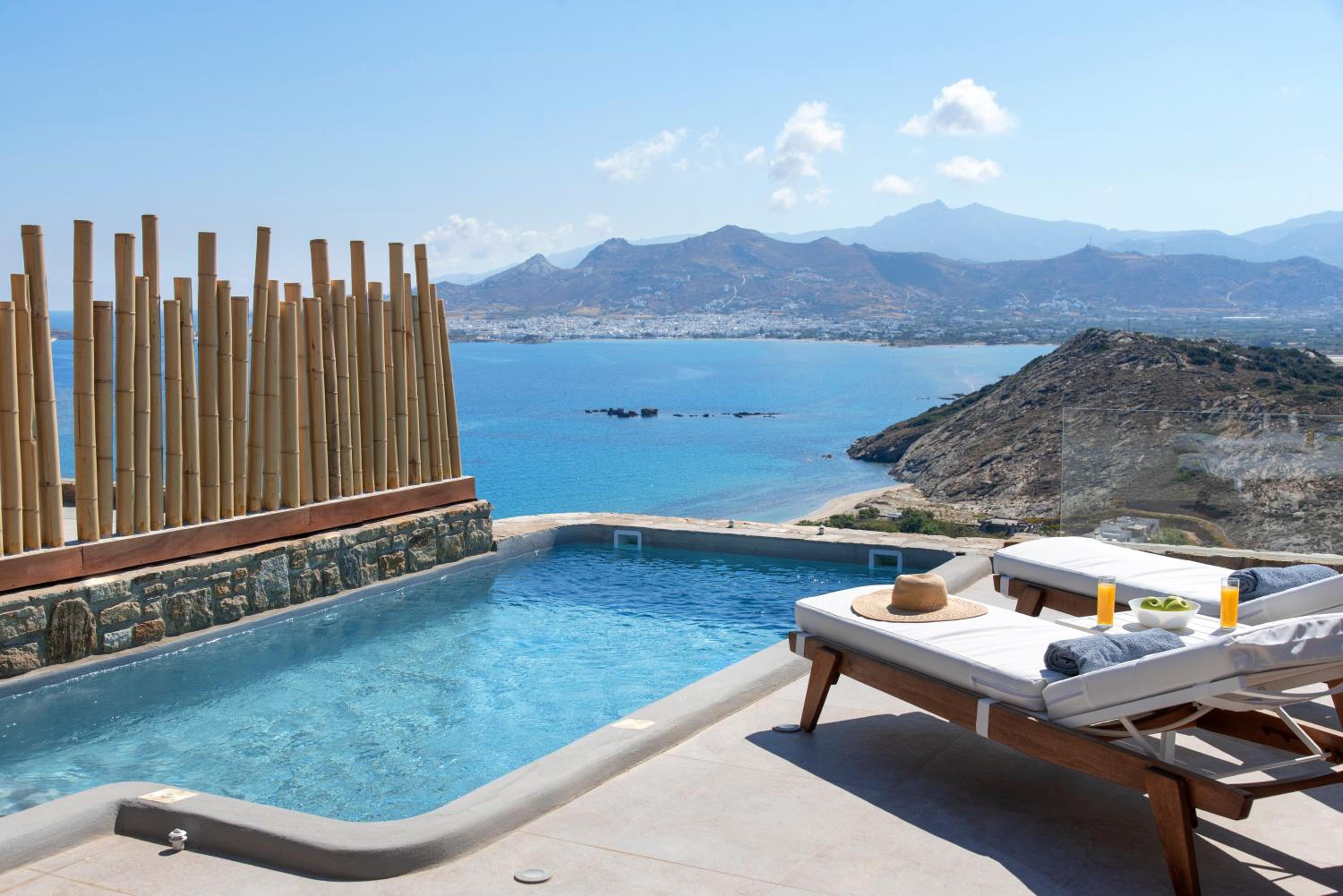 Naxos Rock Villas