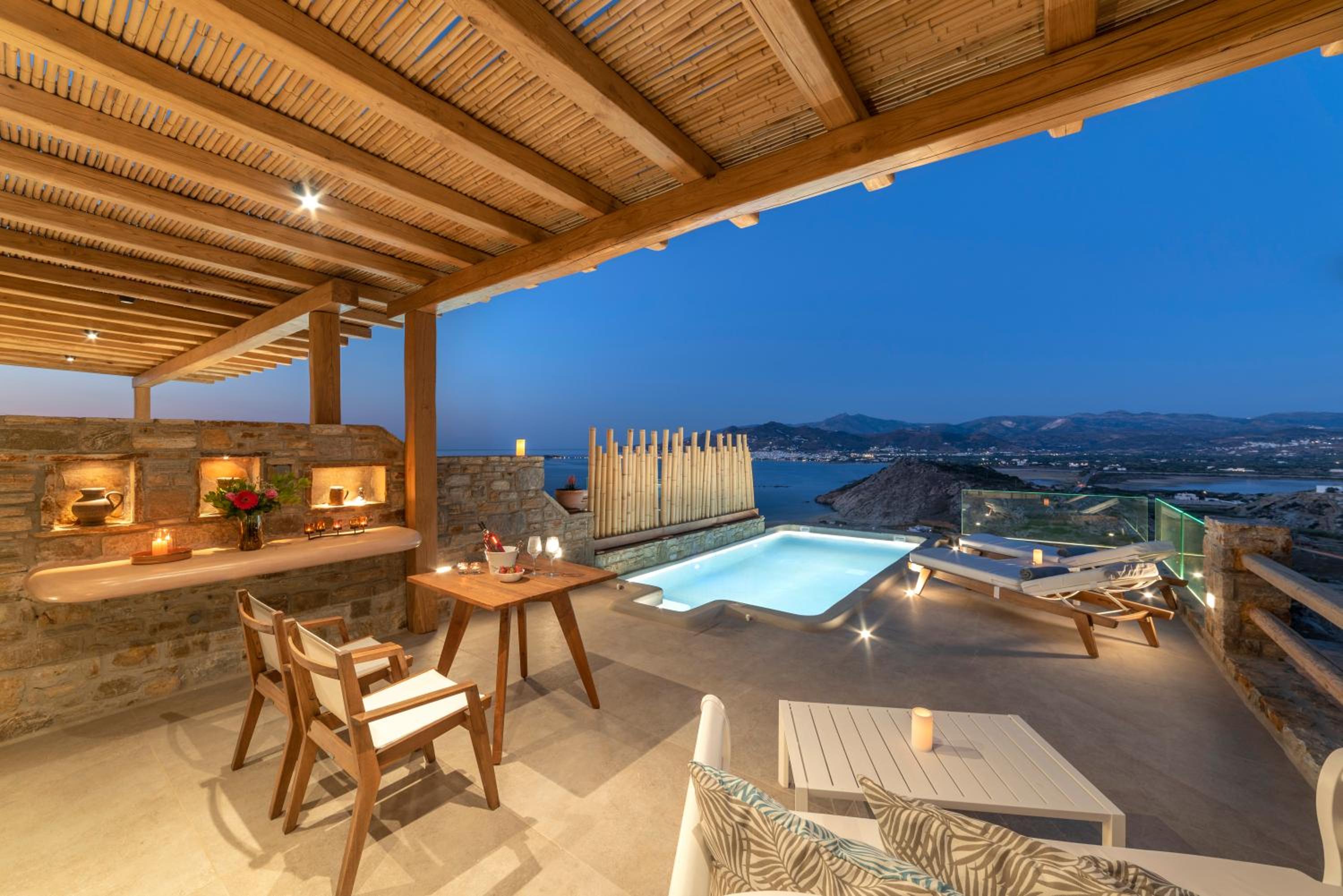 Naxos Rock Villas