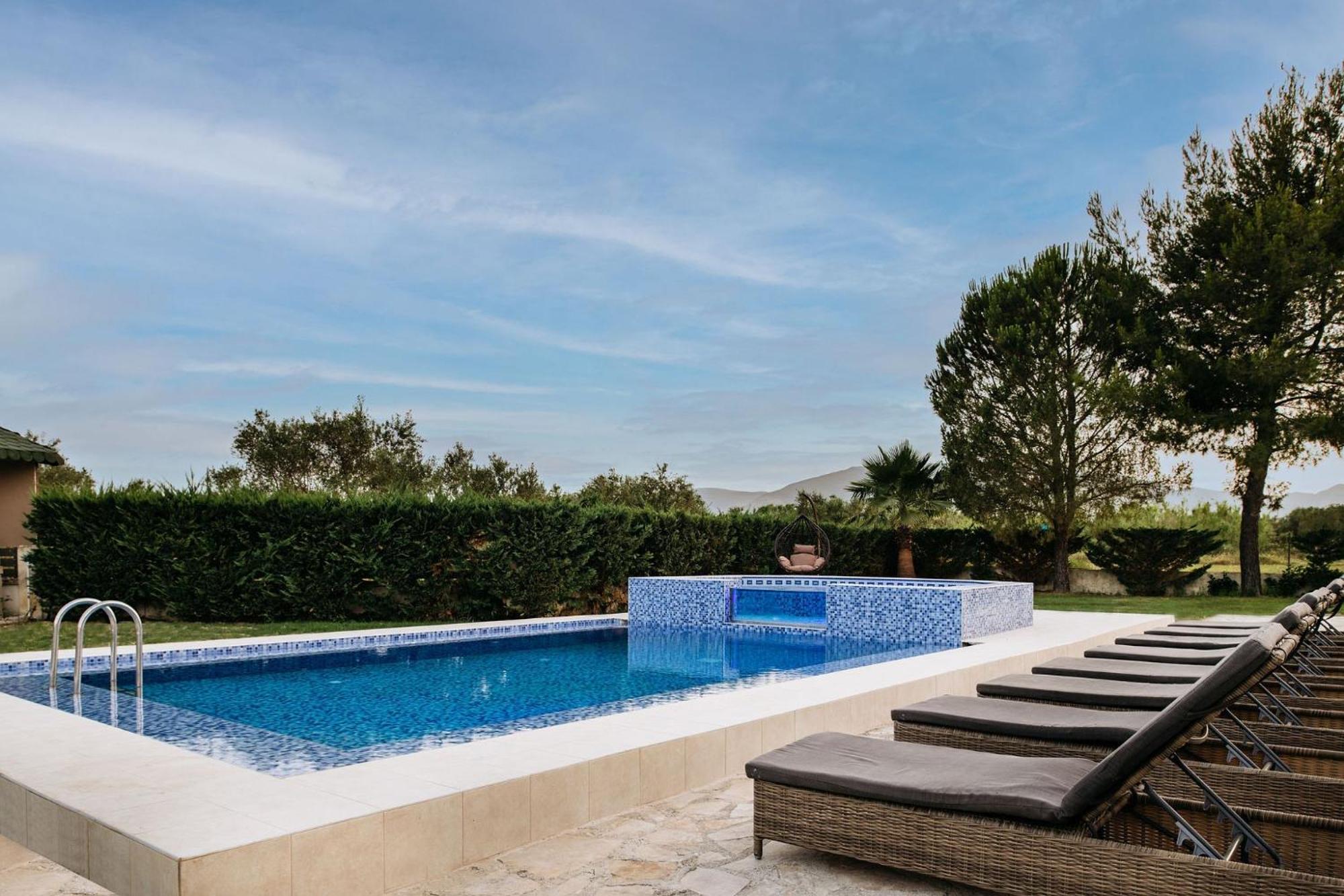 Villa Paradise view 5