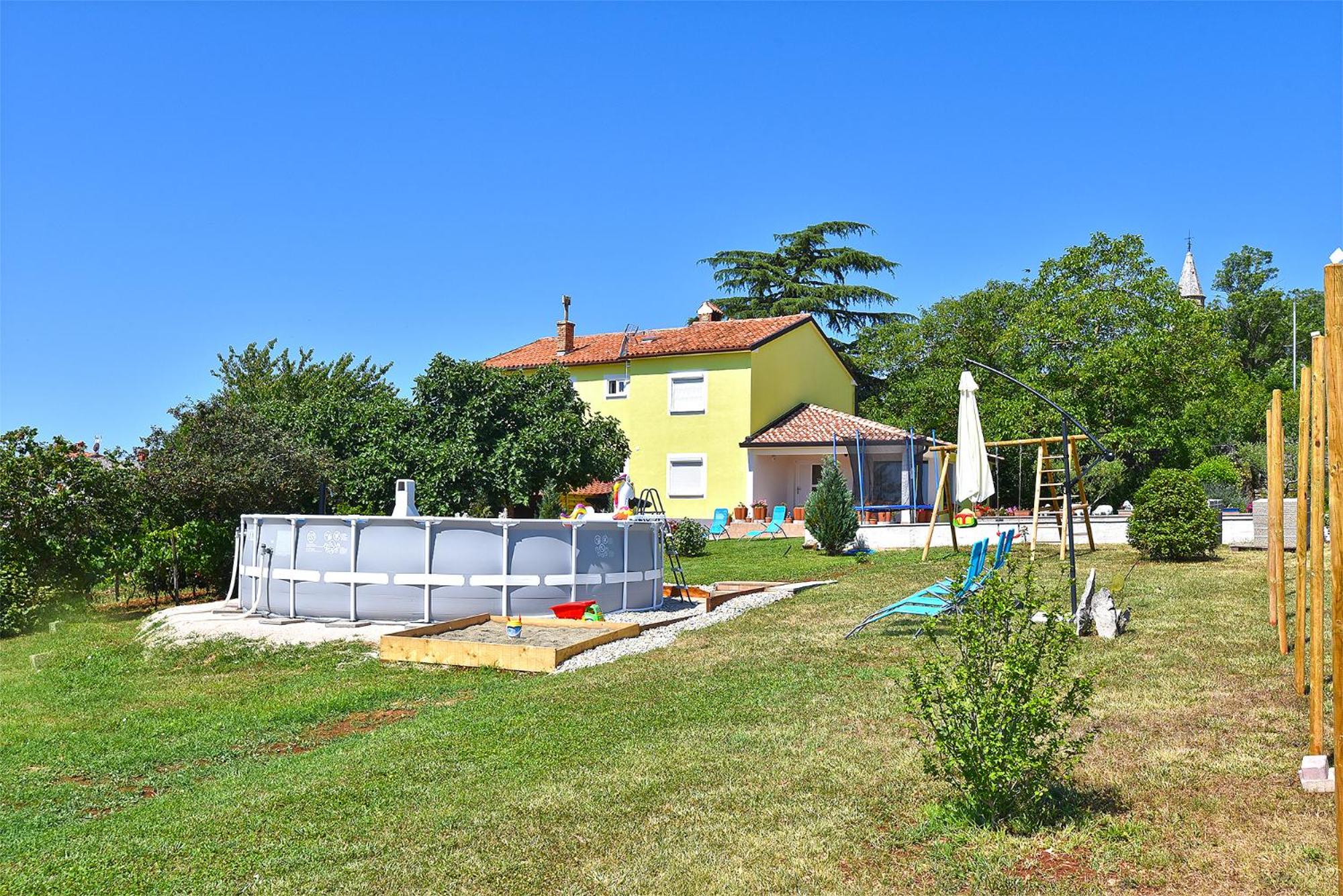 Photo 43