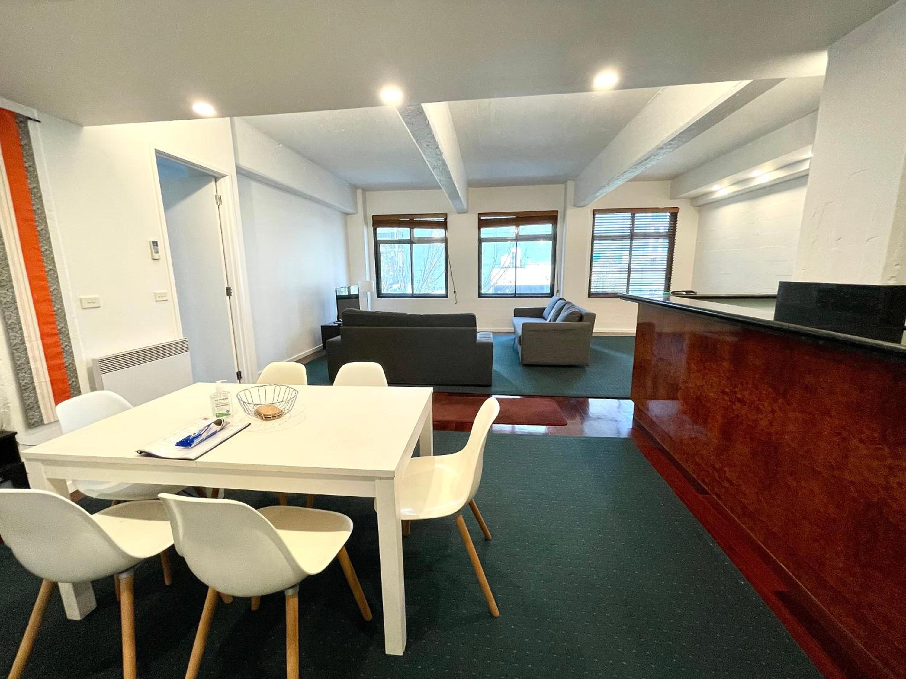 ReadySet Apartments on King