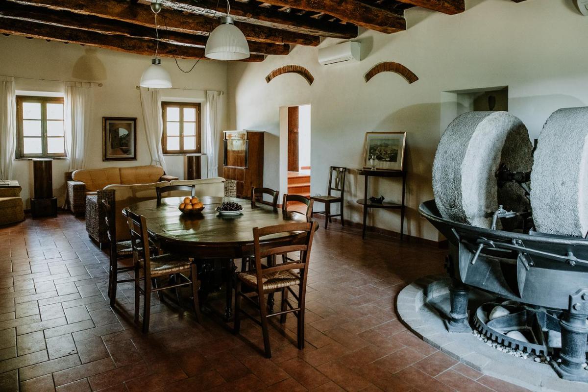 The olive house photo 3