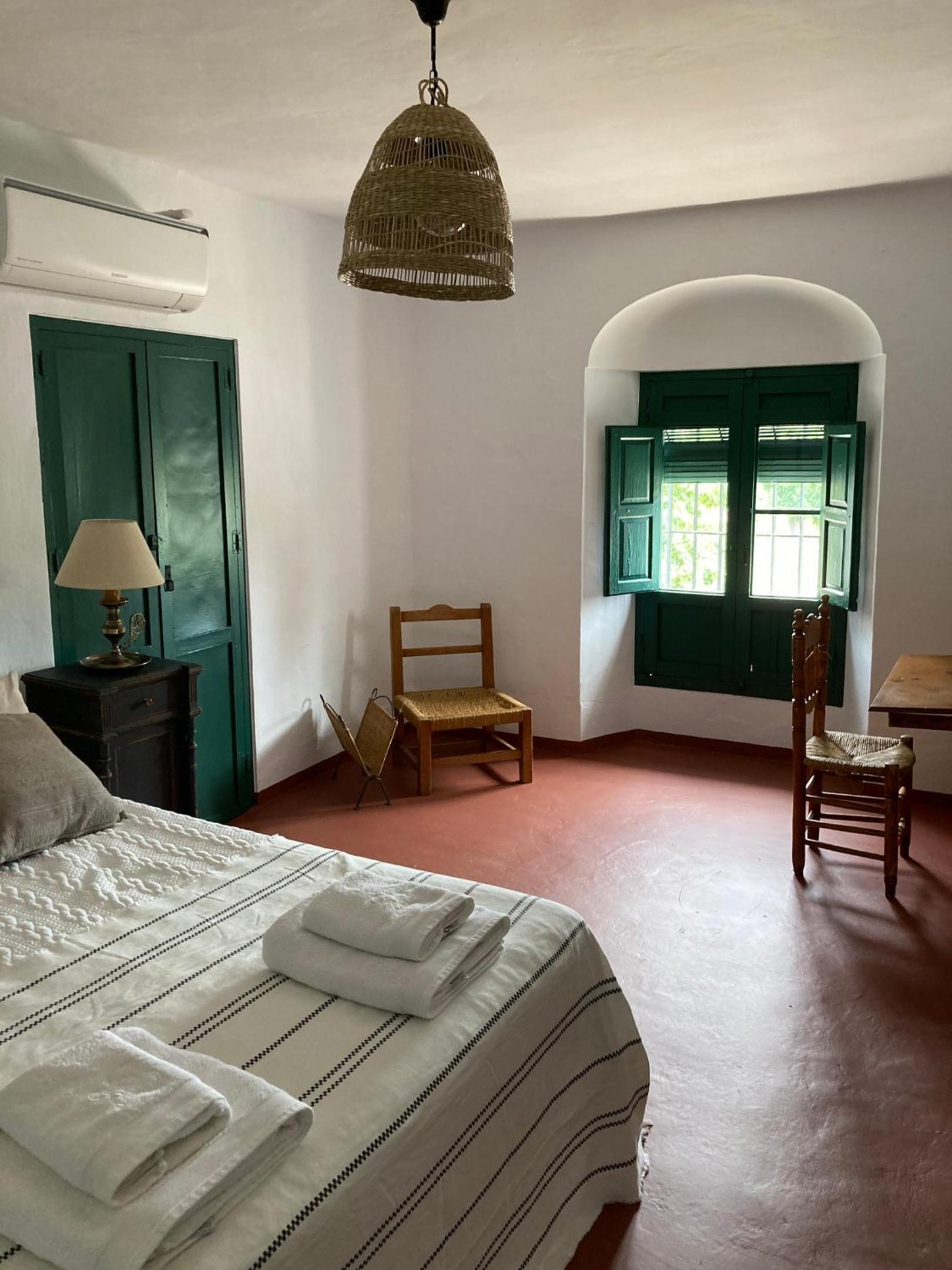 Elegant Villa in Montilla with Private Pool