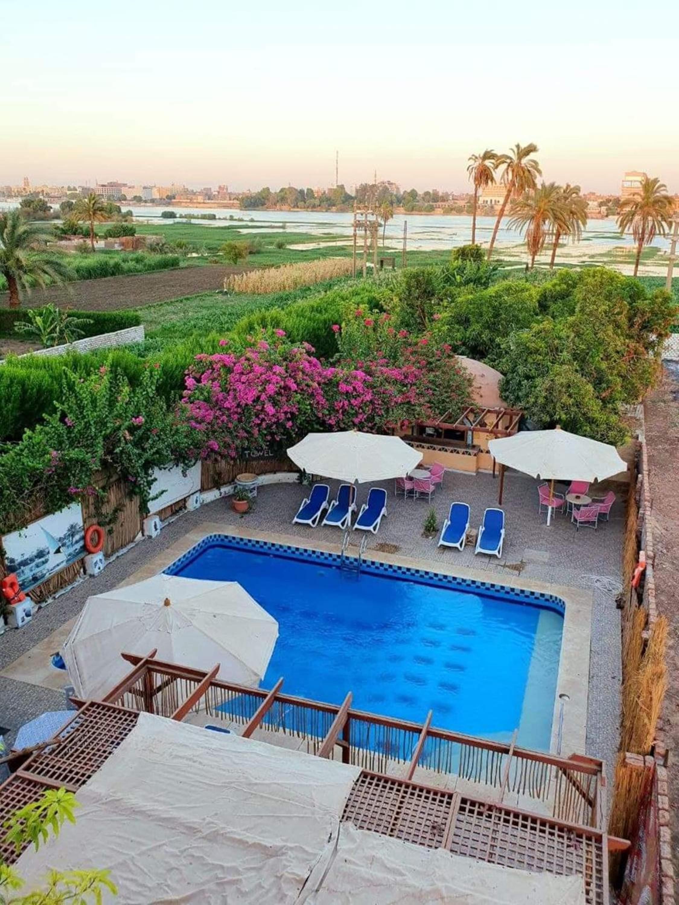 Nile Compound