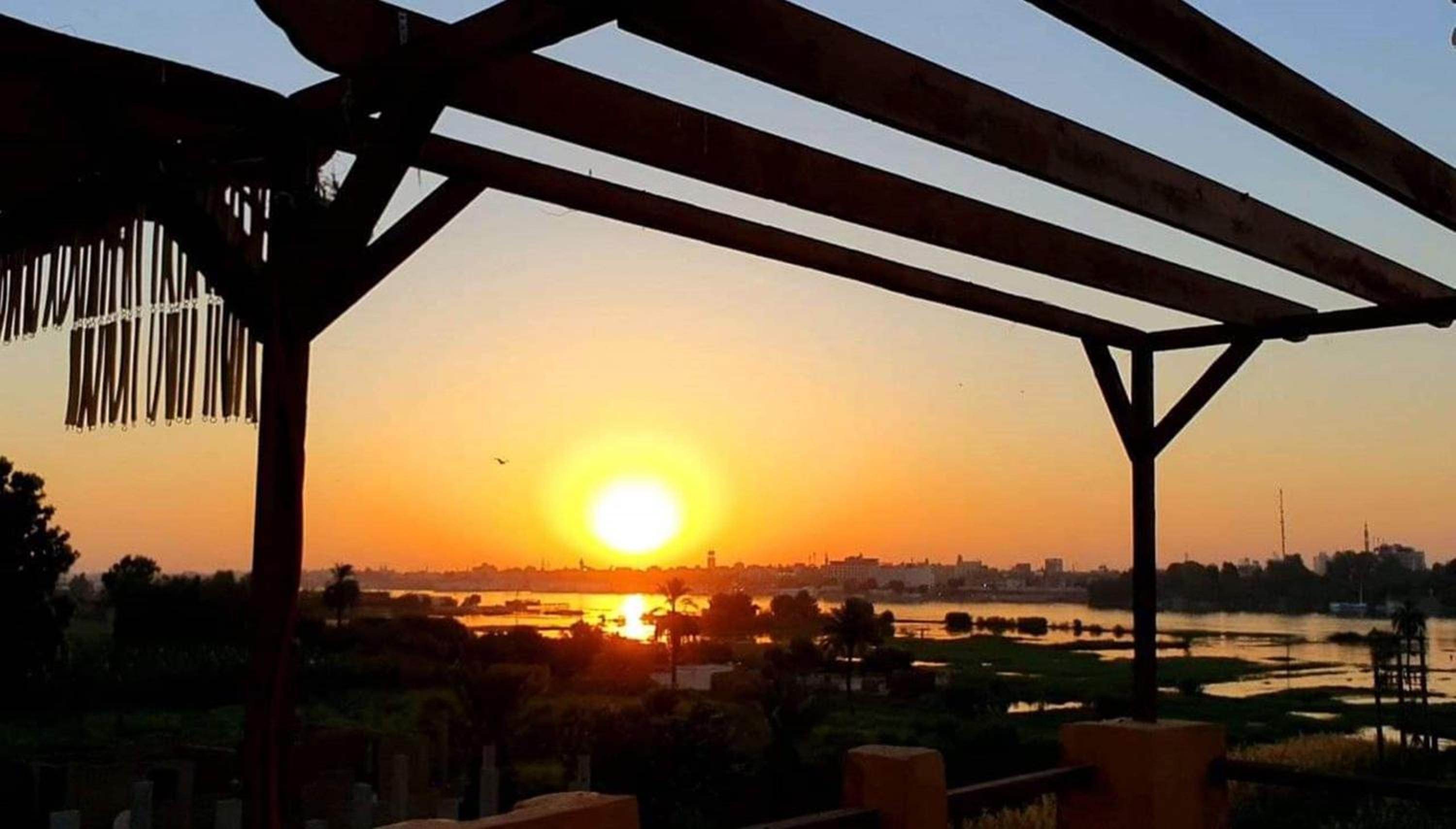 Nile Compound
