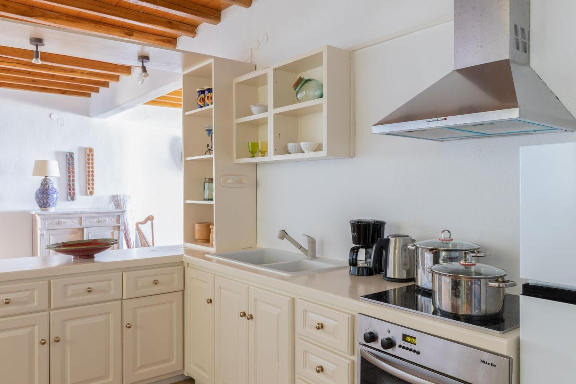 Anerousses Mykonian Traditional Houses