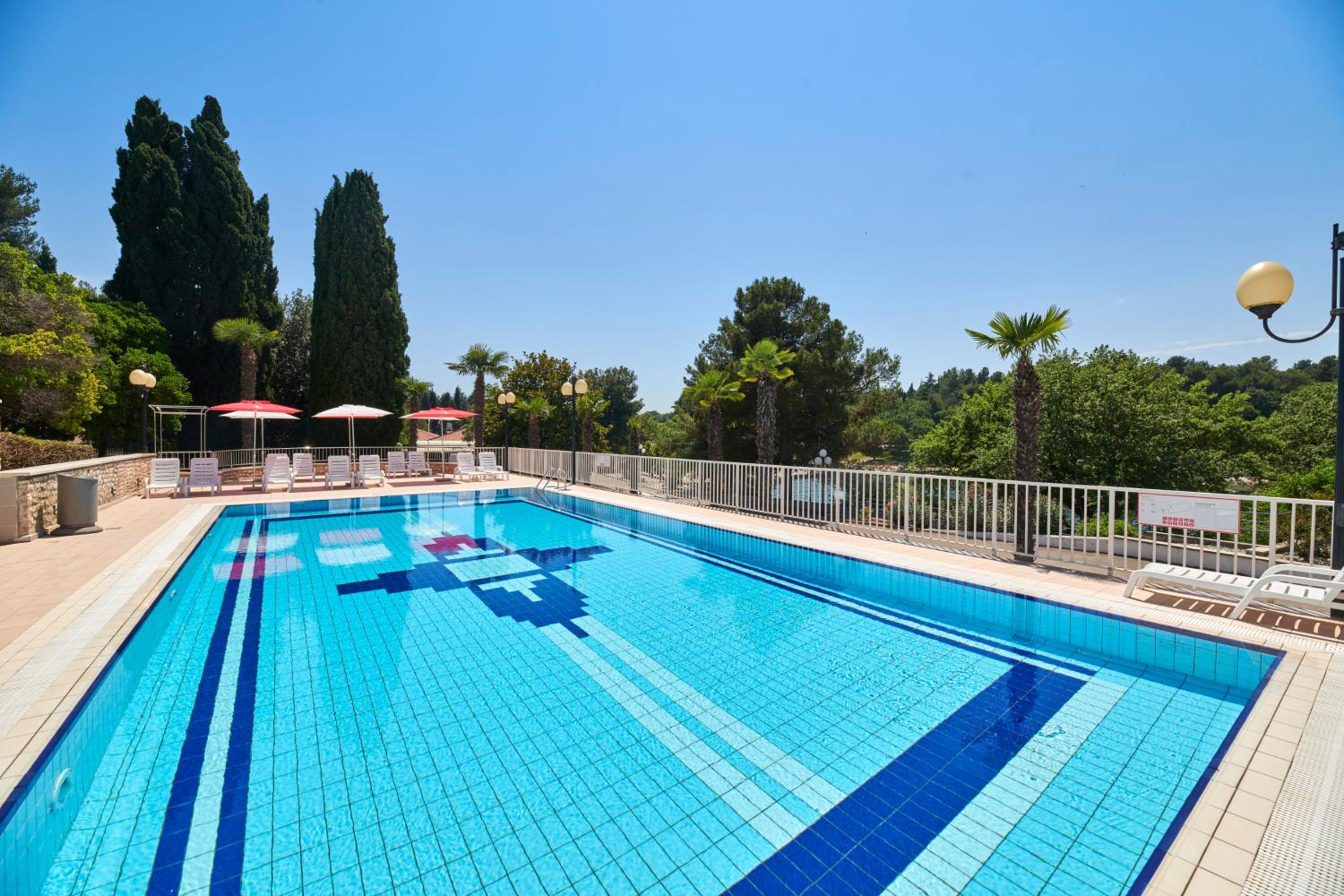 Hotel Zorna Plava Laguna - Property Image 4