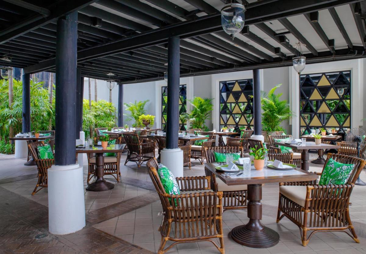 The Siam 15