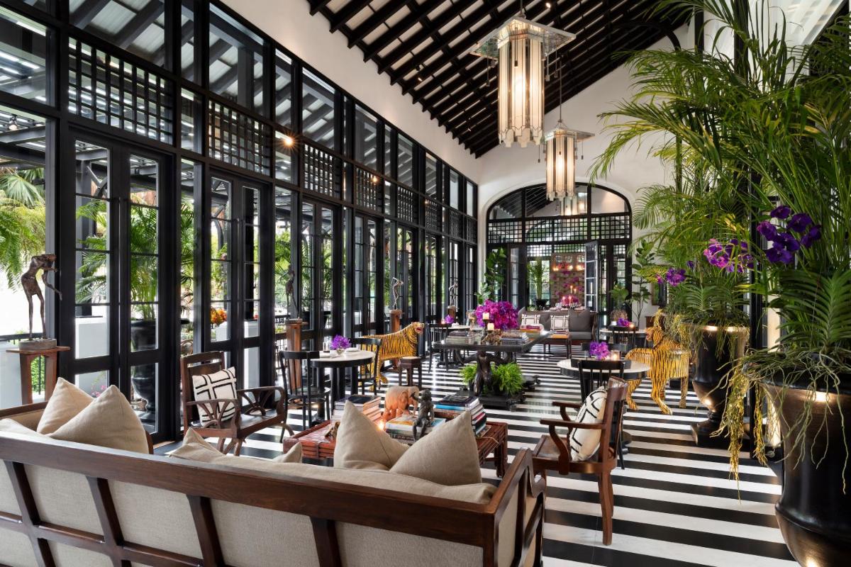 The Siam 24