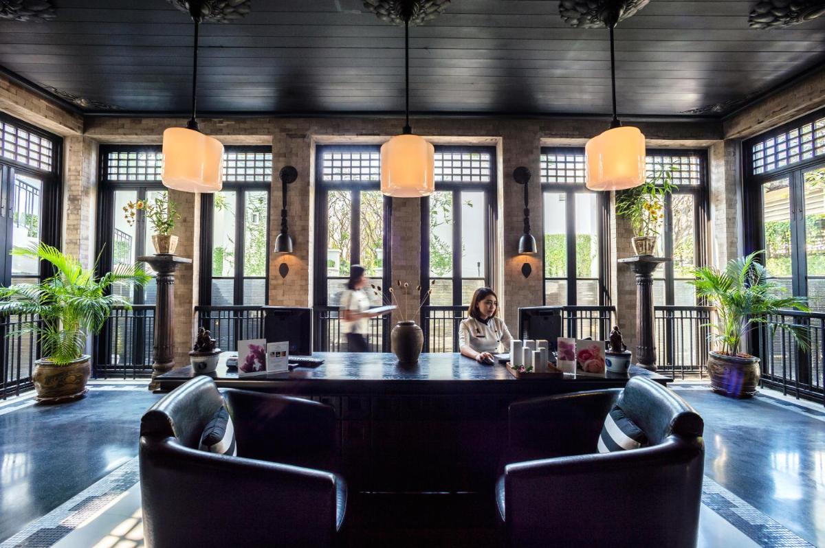 The Siam 8
