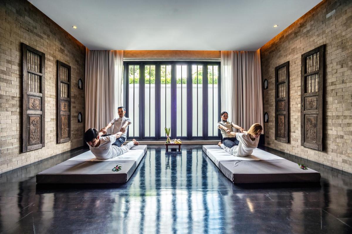 The Siam 67
