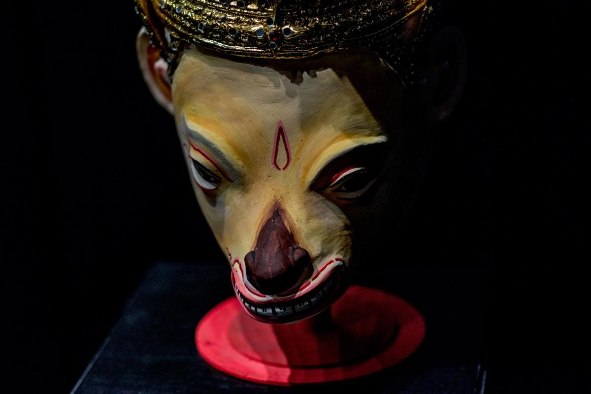 The Siam 122