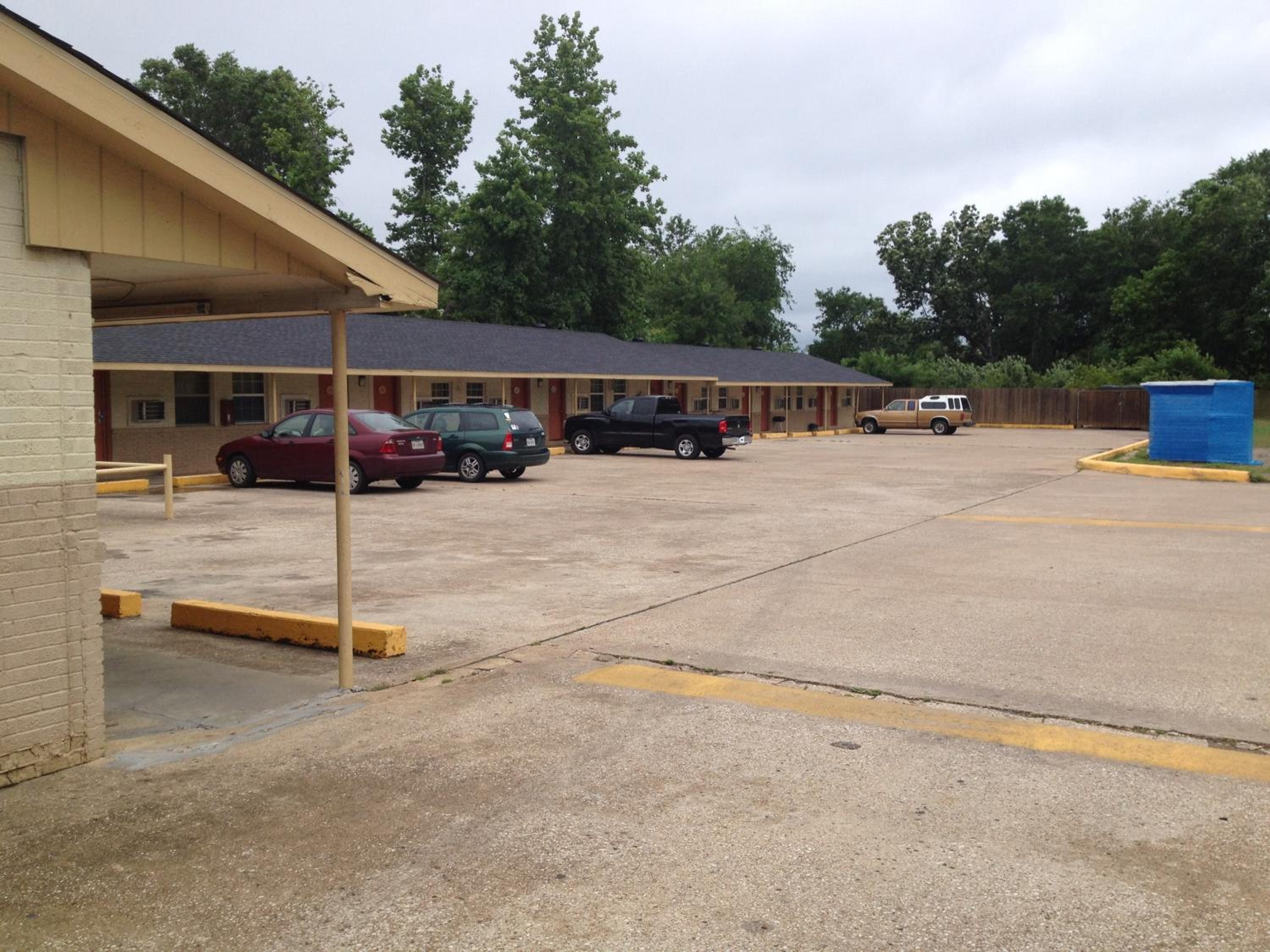 Marshall Vacations - Sunset Inn Longview - Property Image 1