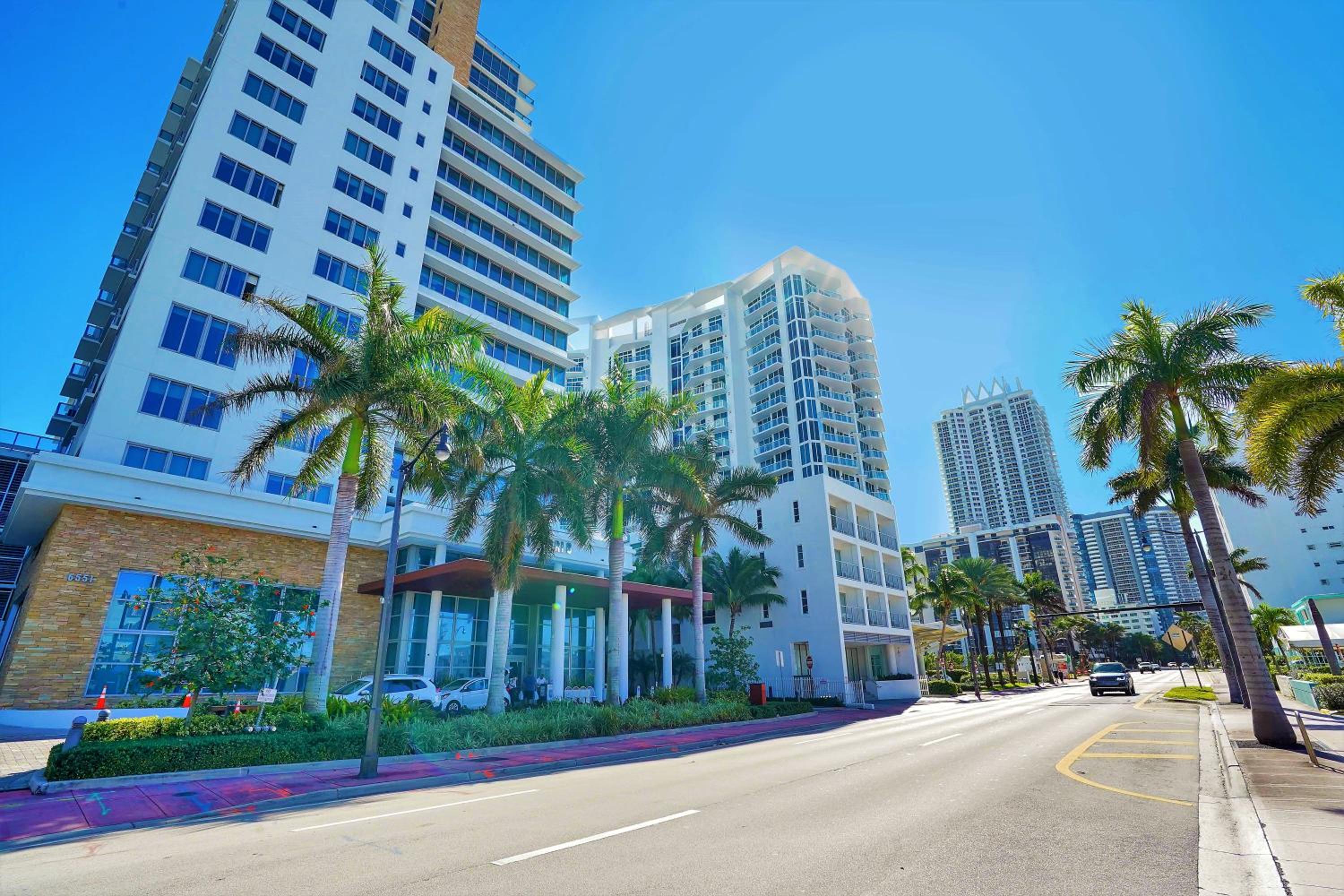 Dharma Home Suites Miami Beach at Monte Carlo - Image 1