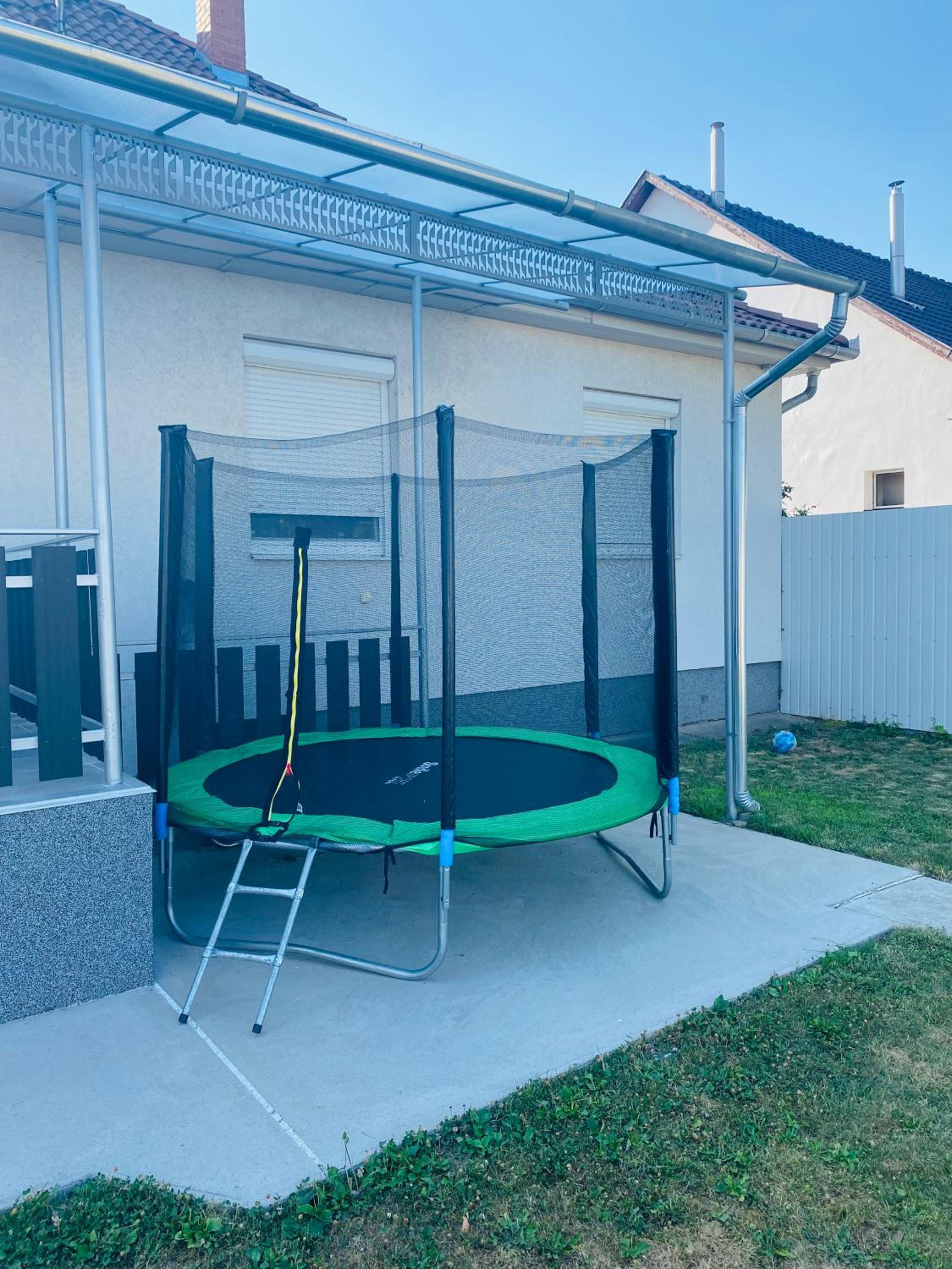Pandora Pool Apartman