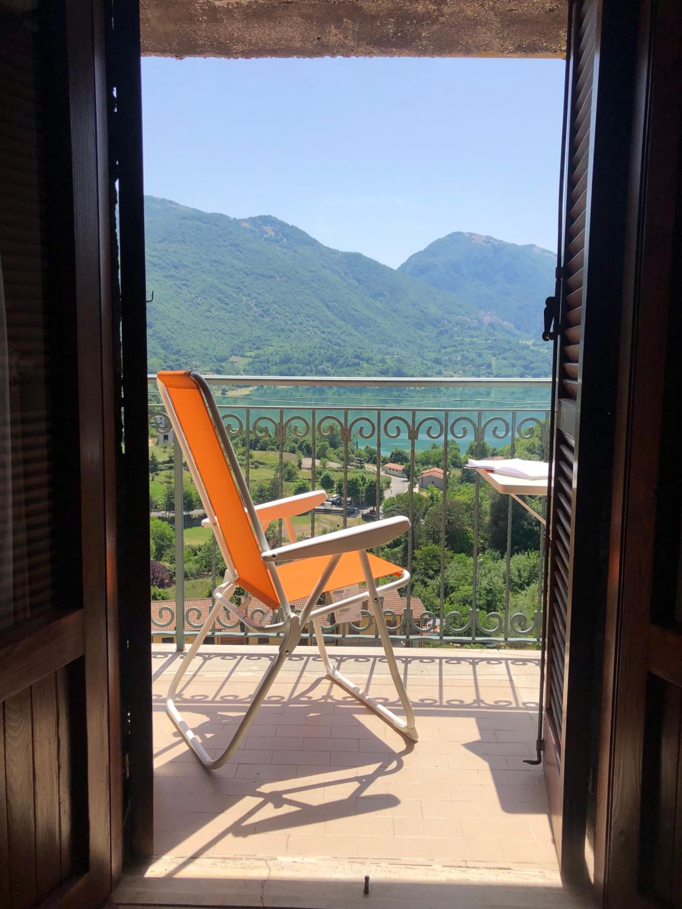Casa con terrazzo vista Lago - LAKEHOLIDAY IT