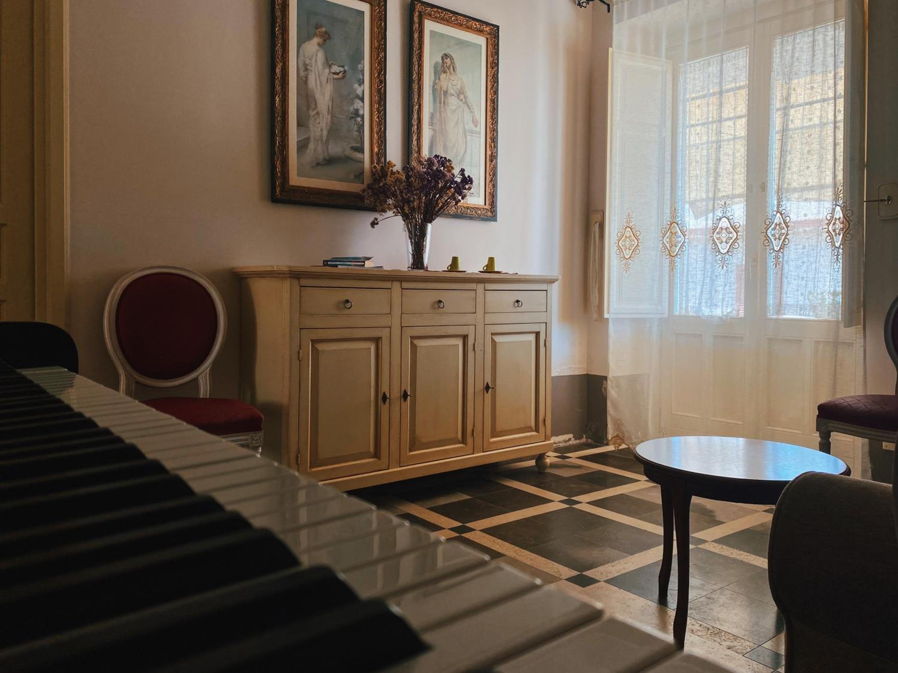 Palazzo Gambuzza, photo 42