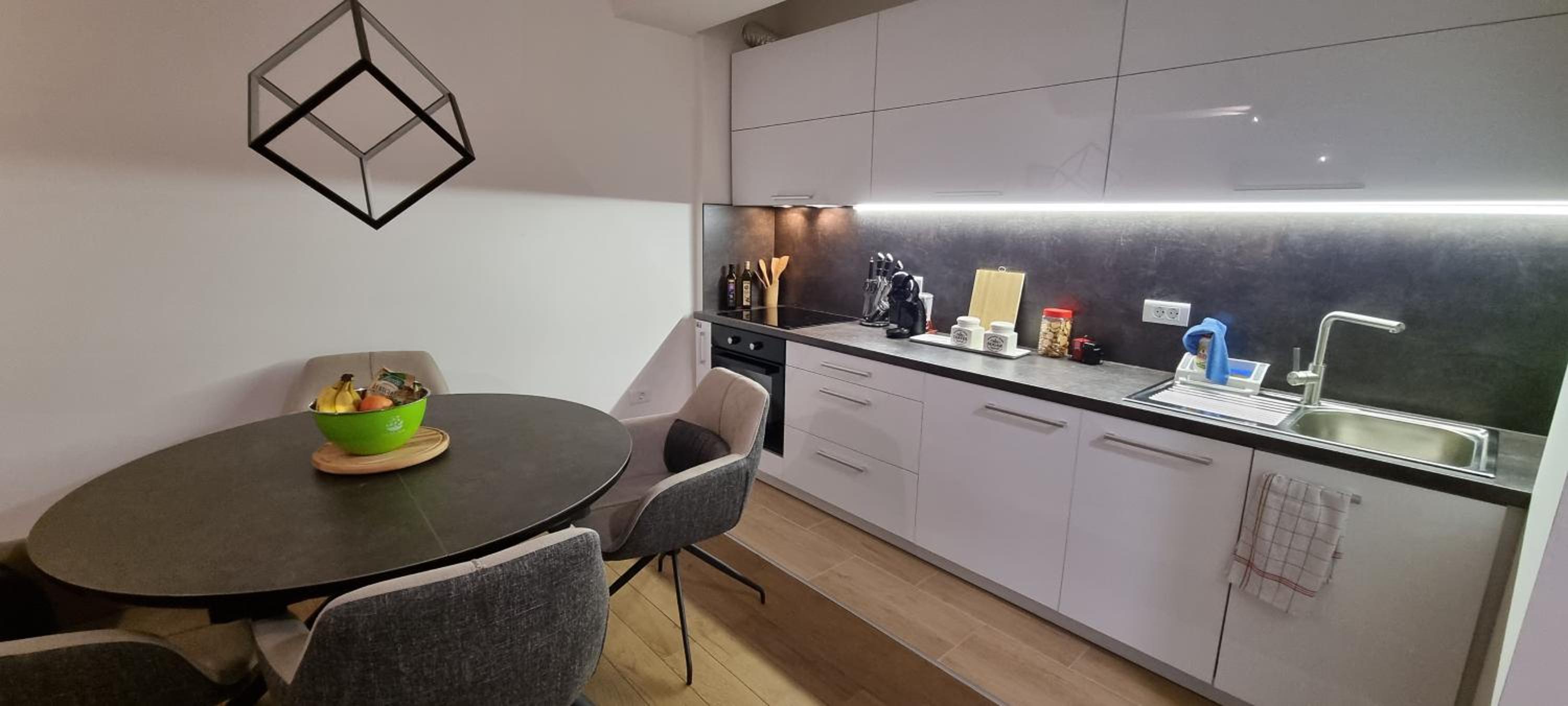 Svir Deluxe Apartment No 8 view 4