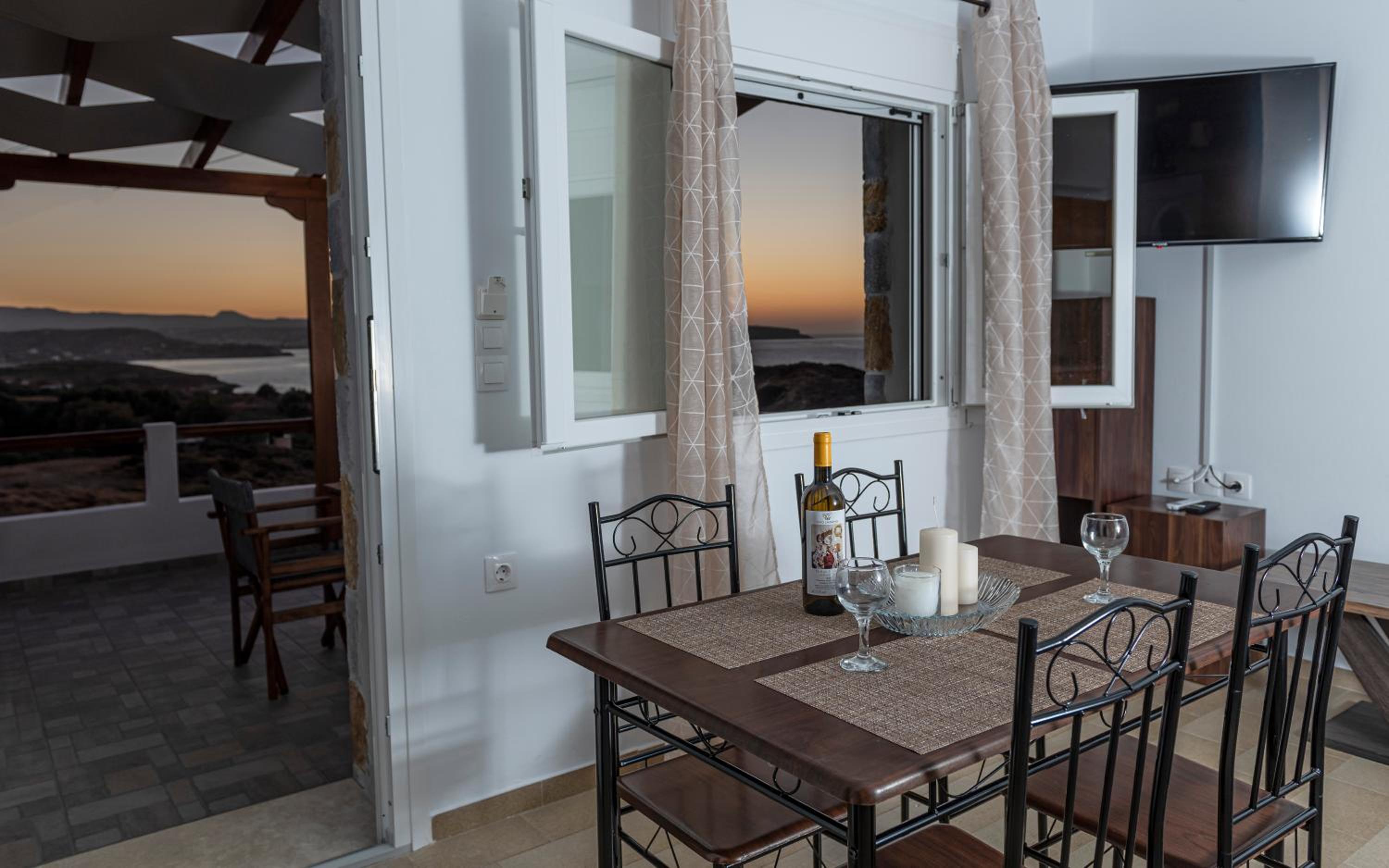 Apartments Kalaitzakis with private pool