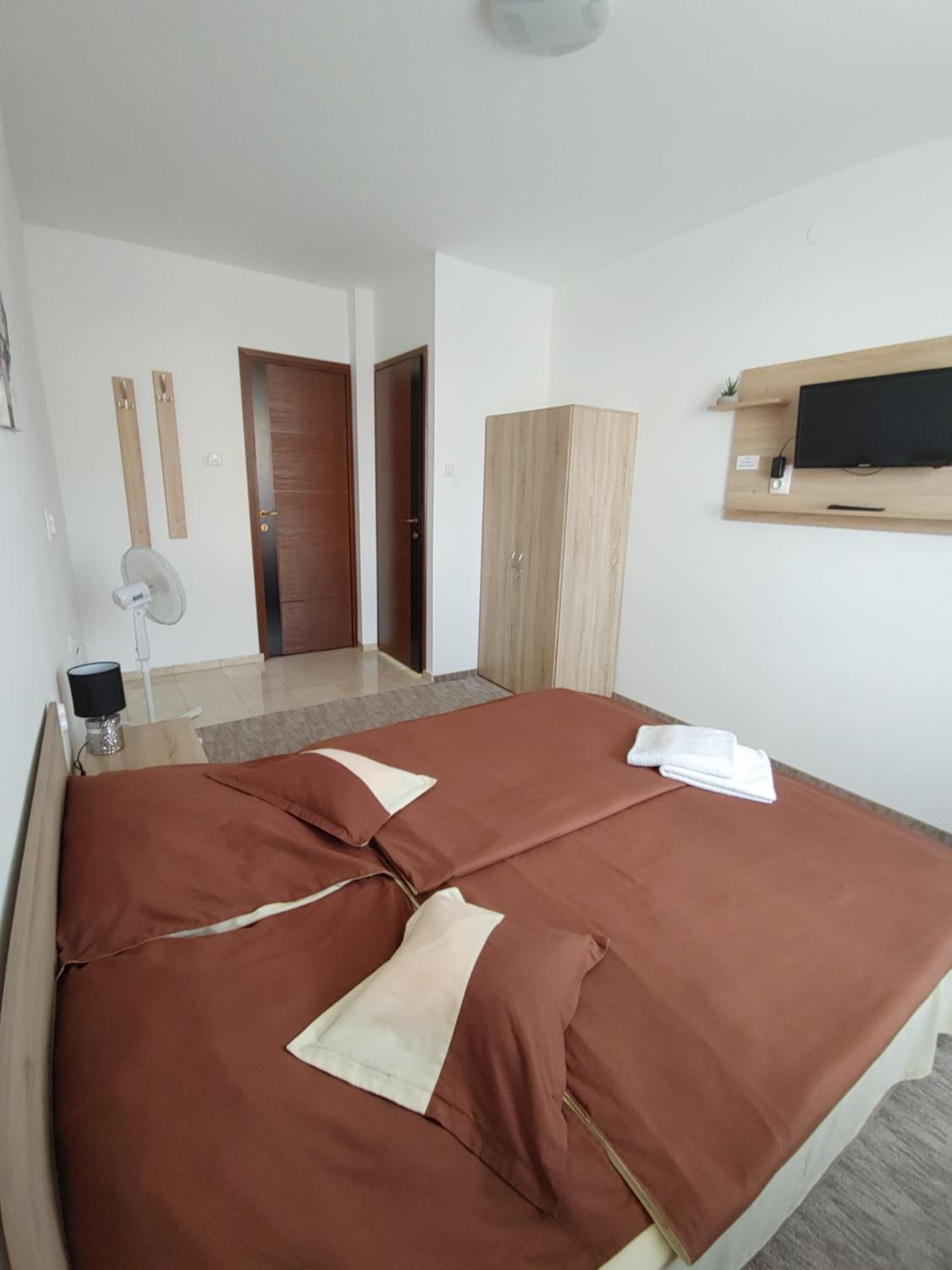 Fiesta Apartman view 3