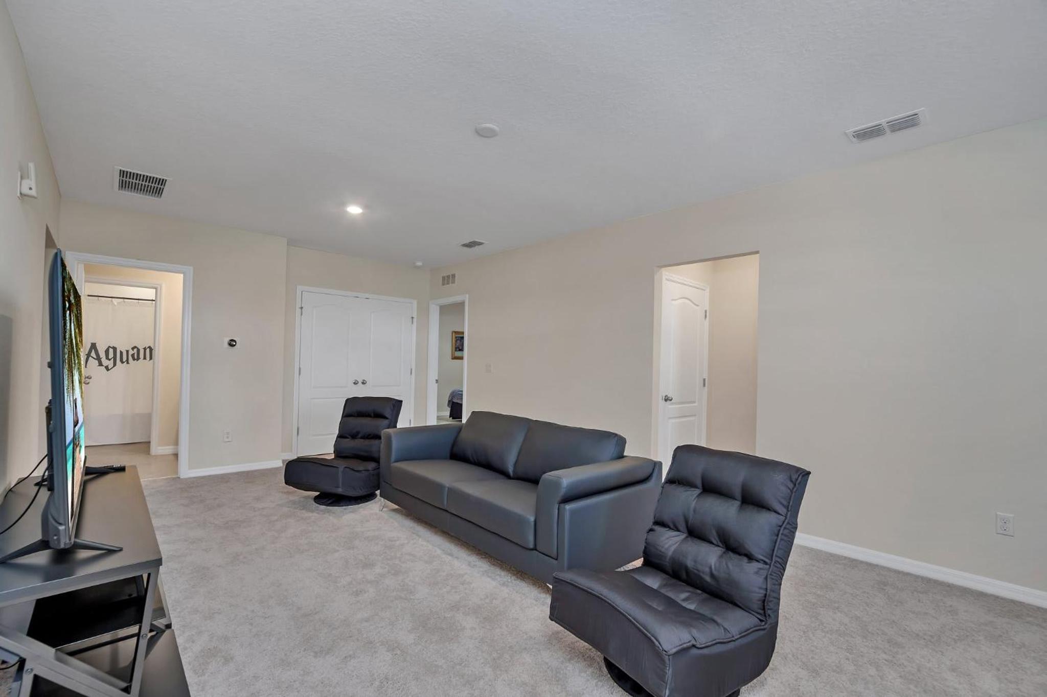 Harry Themed-Room, Spacious and Luxurious Villa #6ST560 view 5