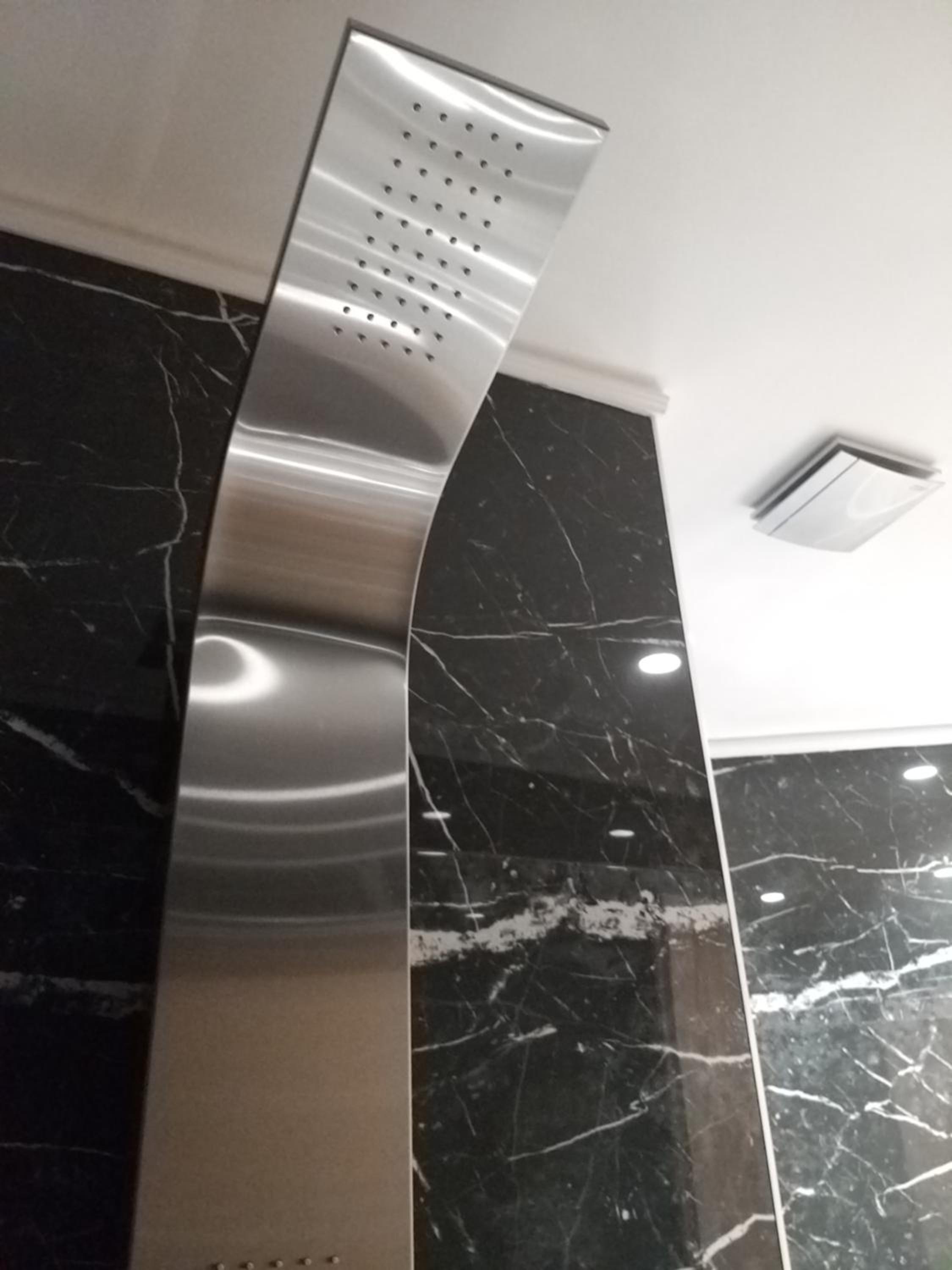 Amazing Apartments @ Monastiraki Subway Station