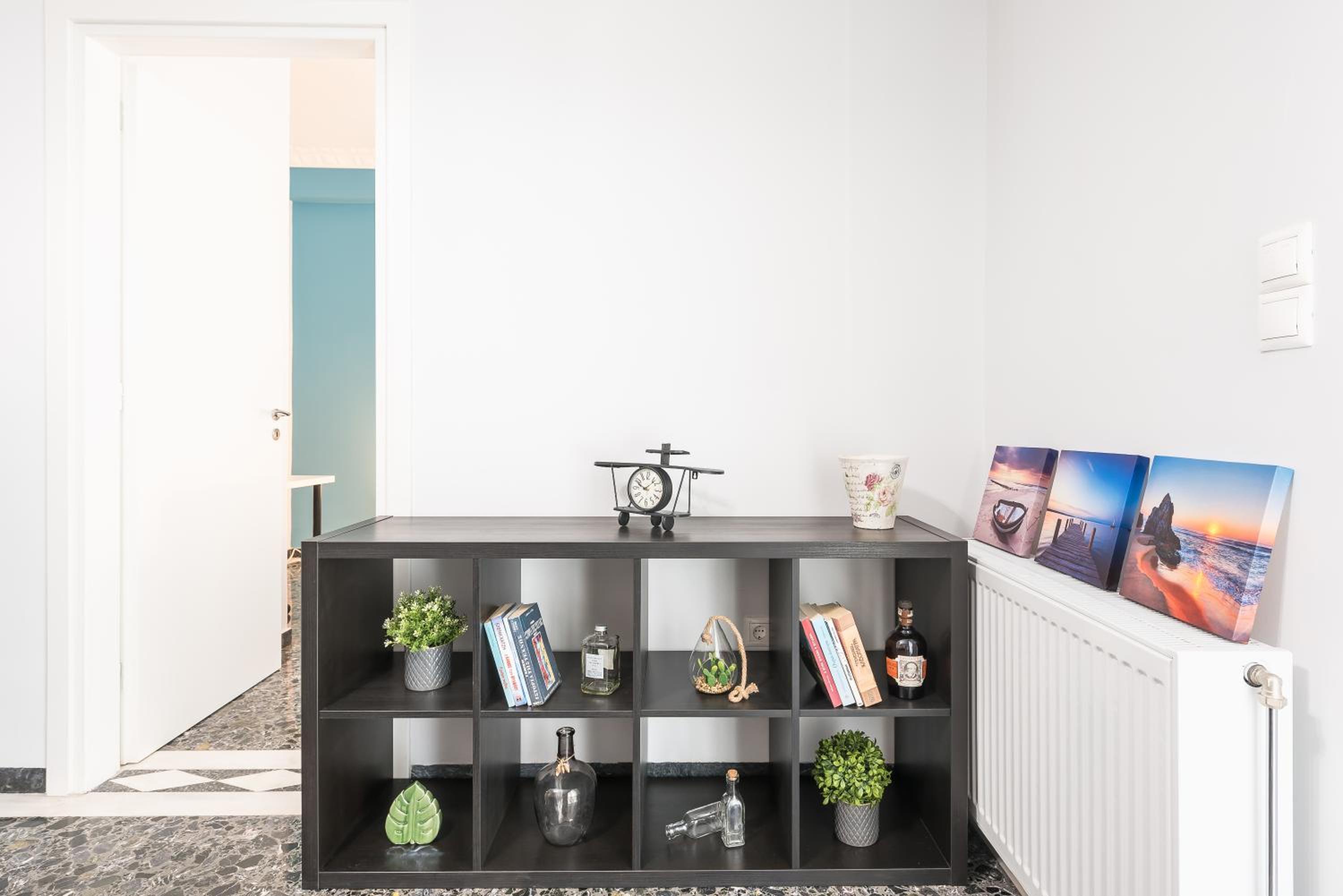 Athens Central Pangrati - Varnava Square Modern Apartment for 5