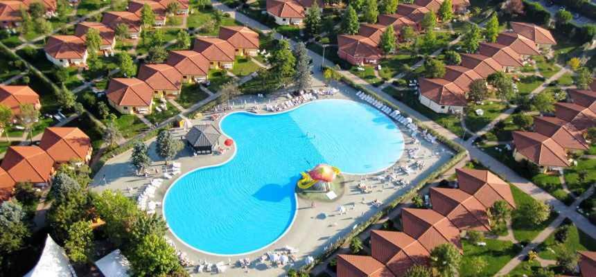 Camping Bella Italia - Lake Garda 22081 view 2