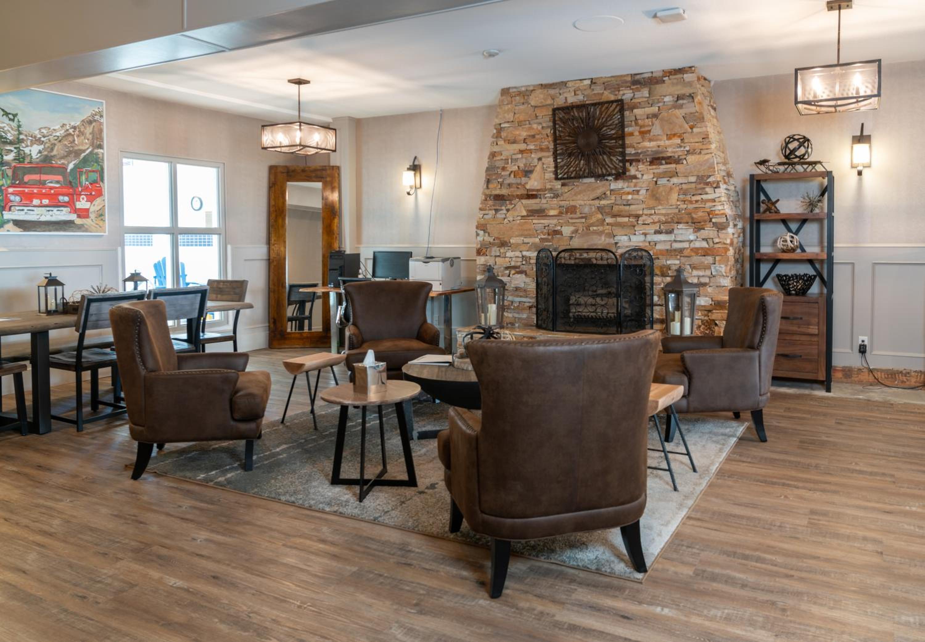 Golden Vacations - Prestige Inn Golden - Property Image 5