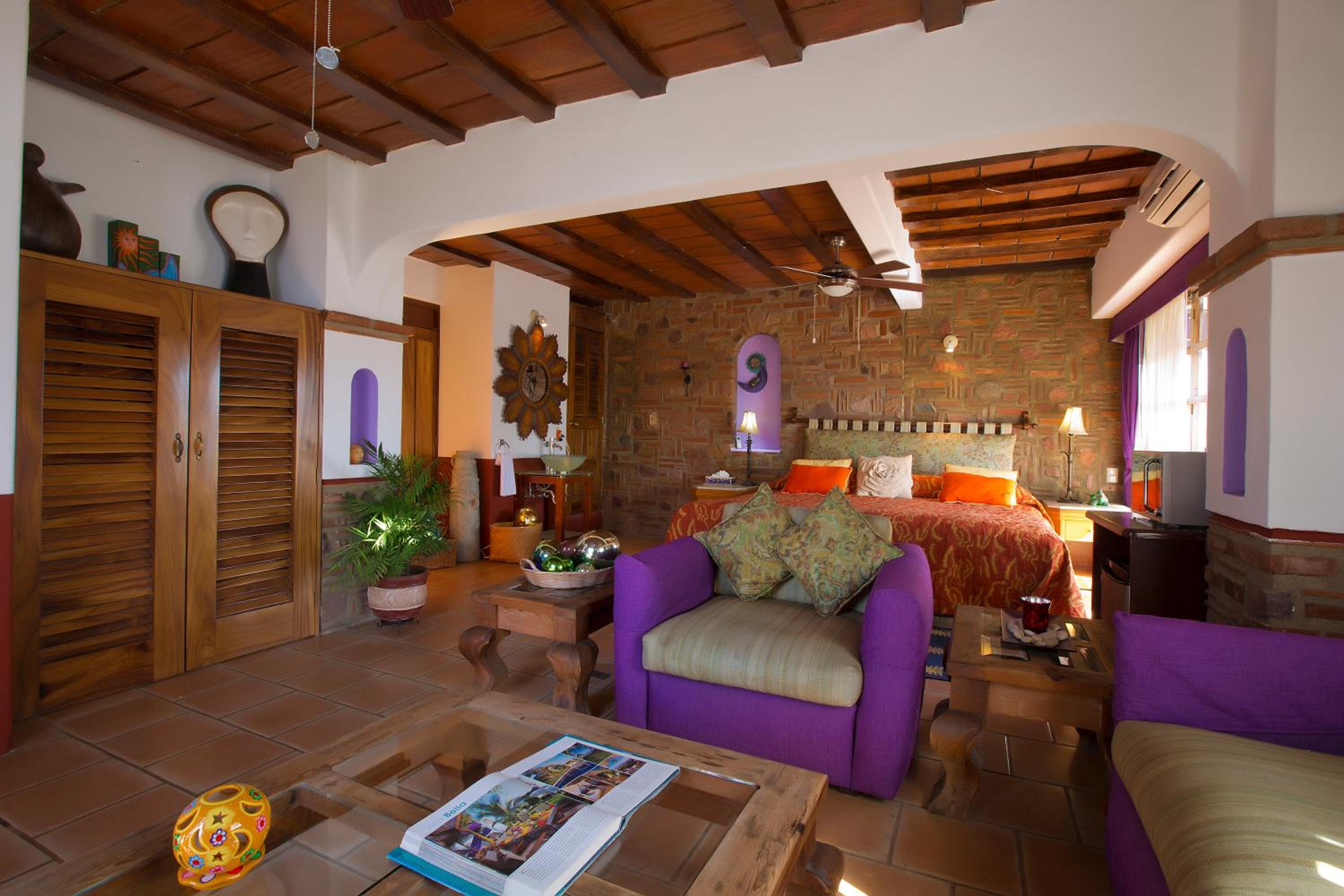 Villa Bella Bed & Breakfast Inn