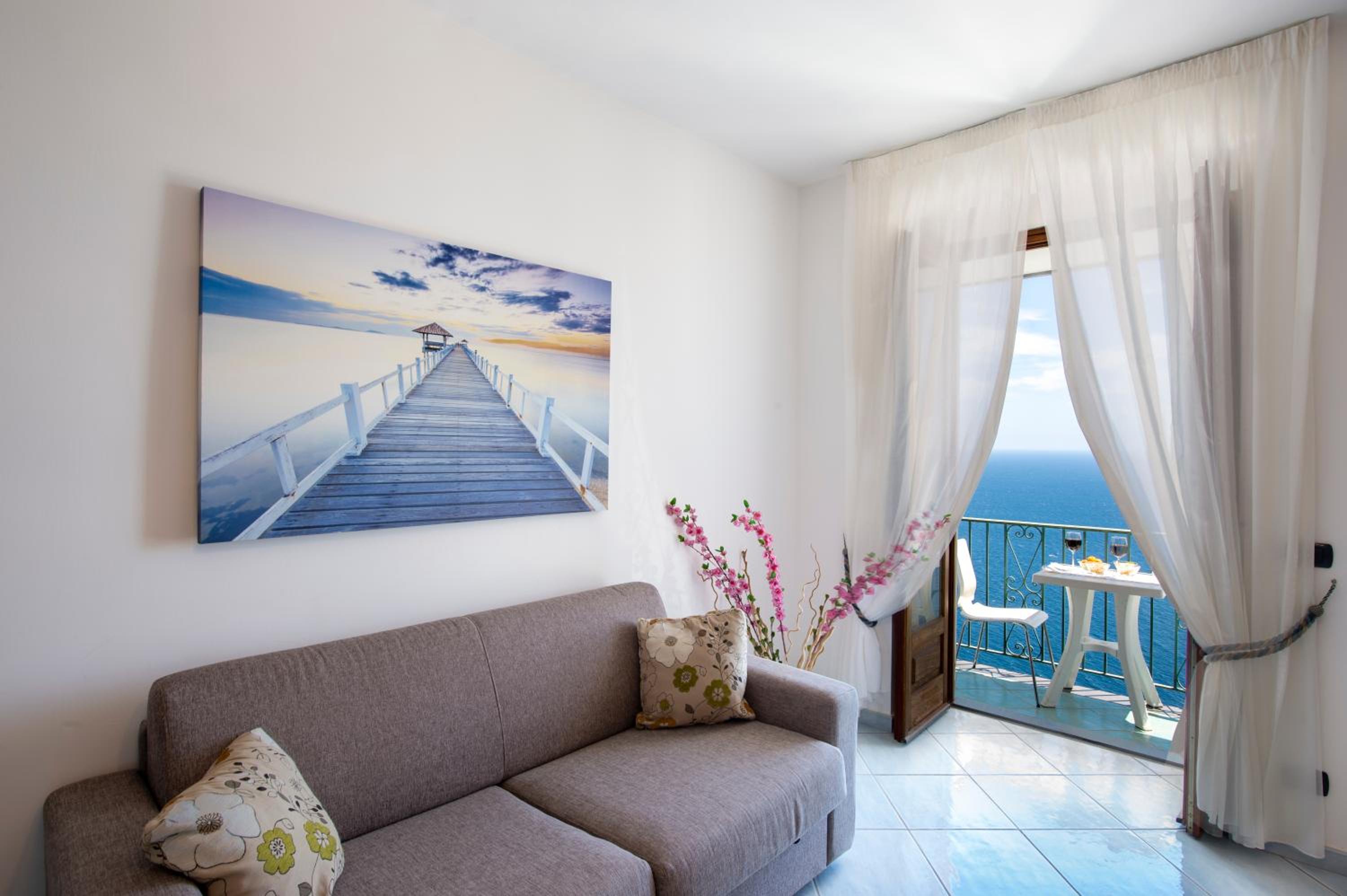 Moressas in Praiano photo 3