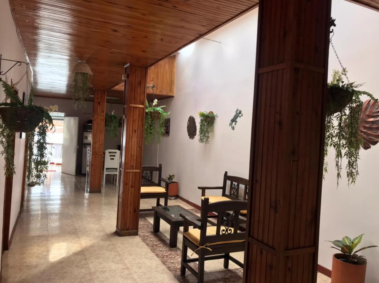 Hermosa Casa en el centro, a 3 cuadras de la Plaza Principal - Excelente ubicación