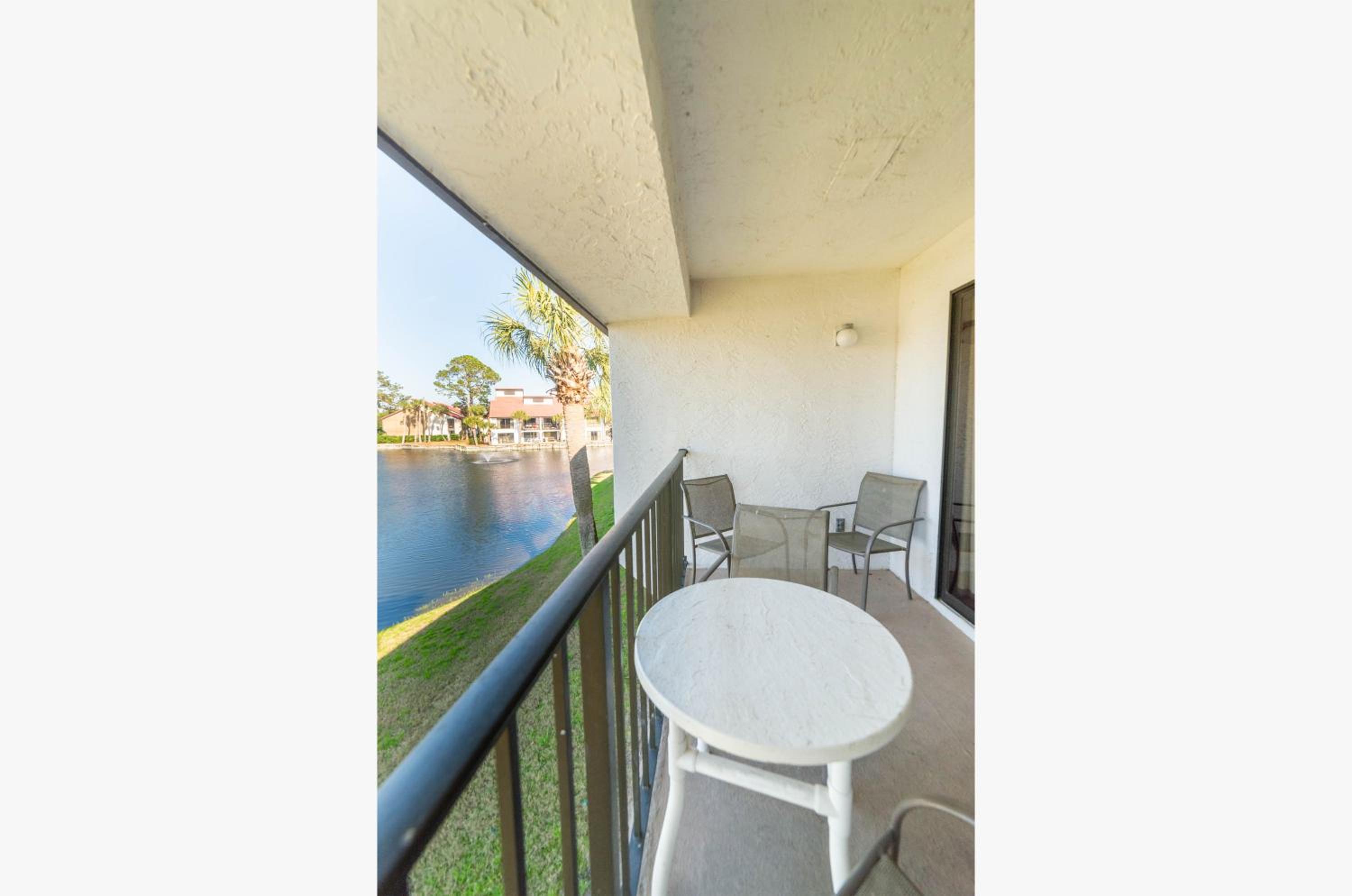 Edgewater Villa 907 'Flamingo Sunset' view 4