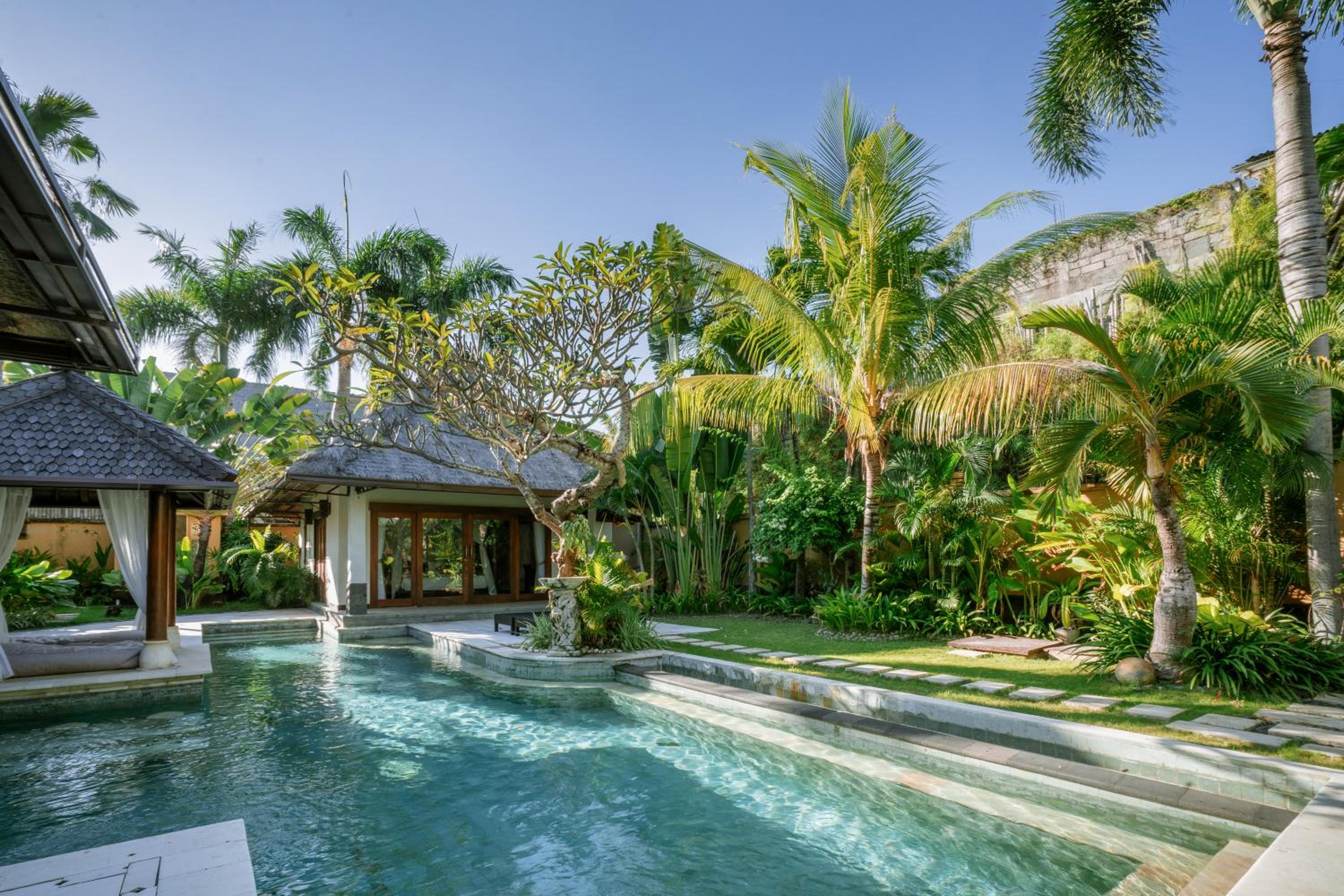 The Maya Seminyak Villas - Image 2