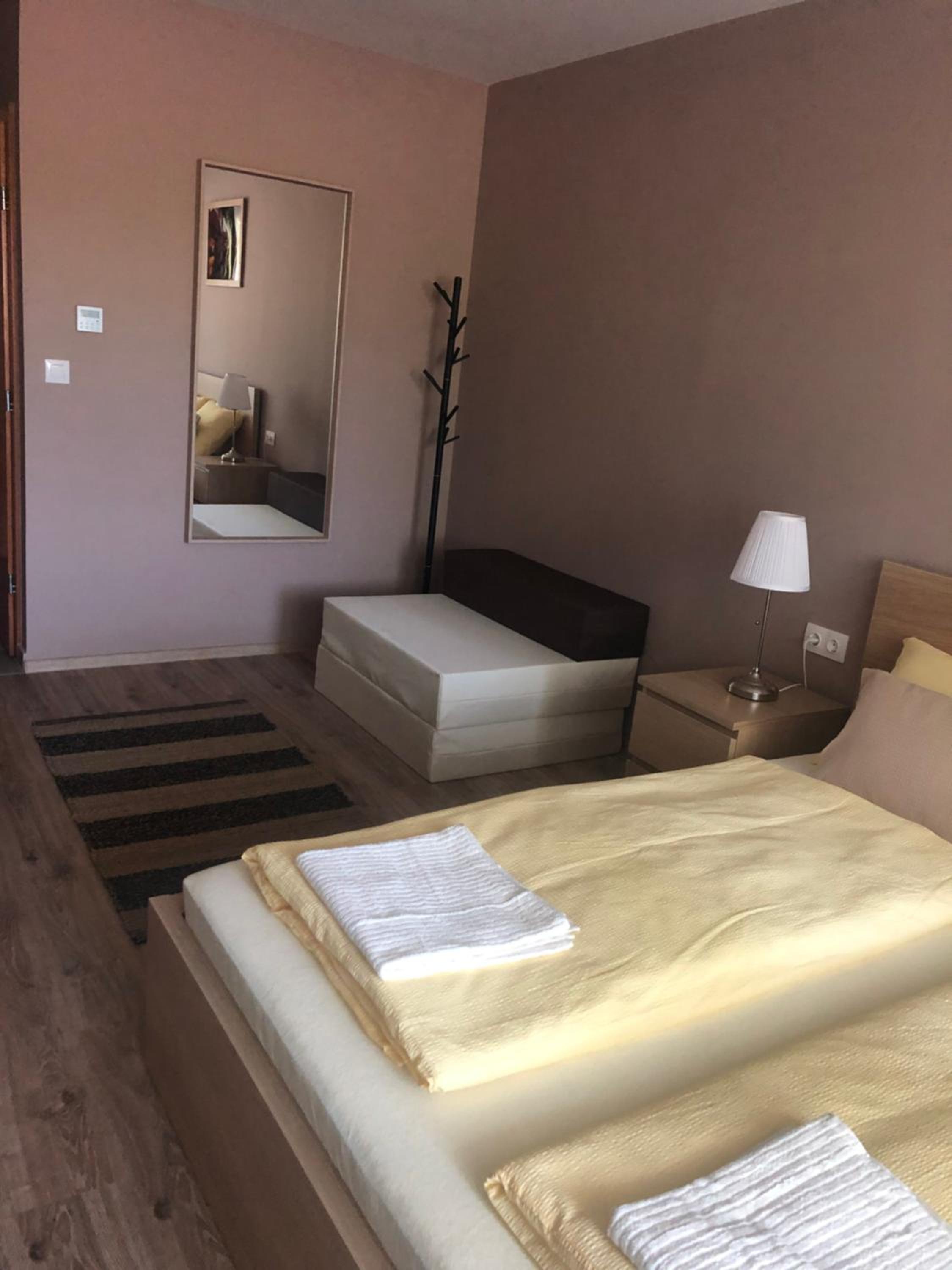 Castellum Apartmanház