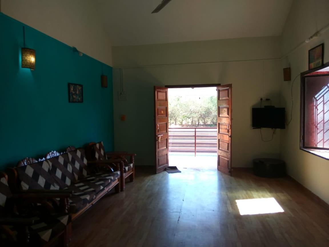 Infinity Private Pool Bungalow Tulip Villa 4Bhk 100m Beach Distance Alibag