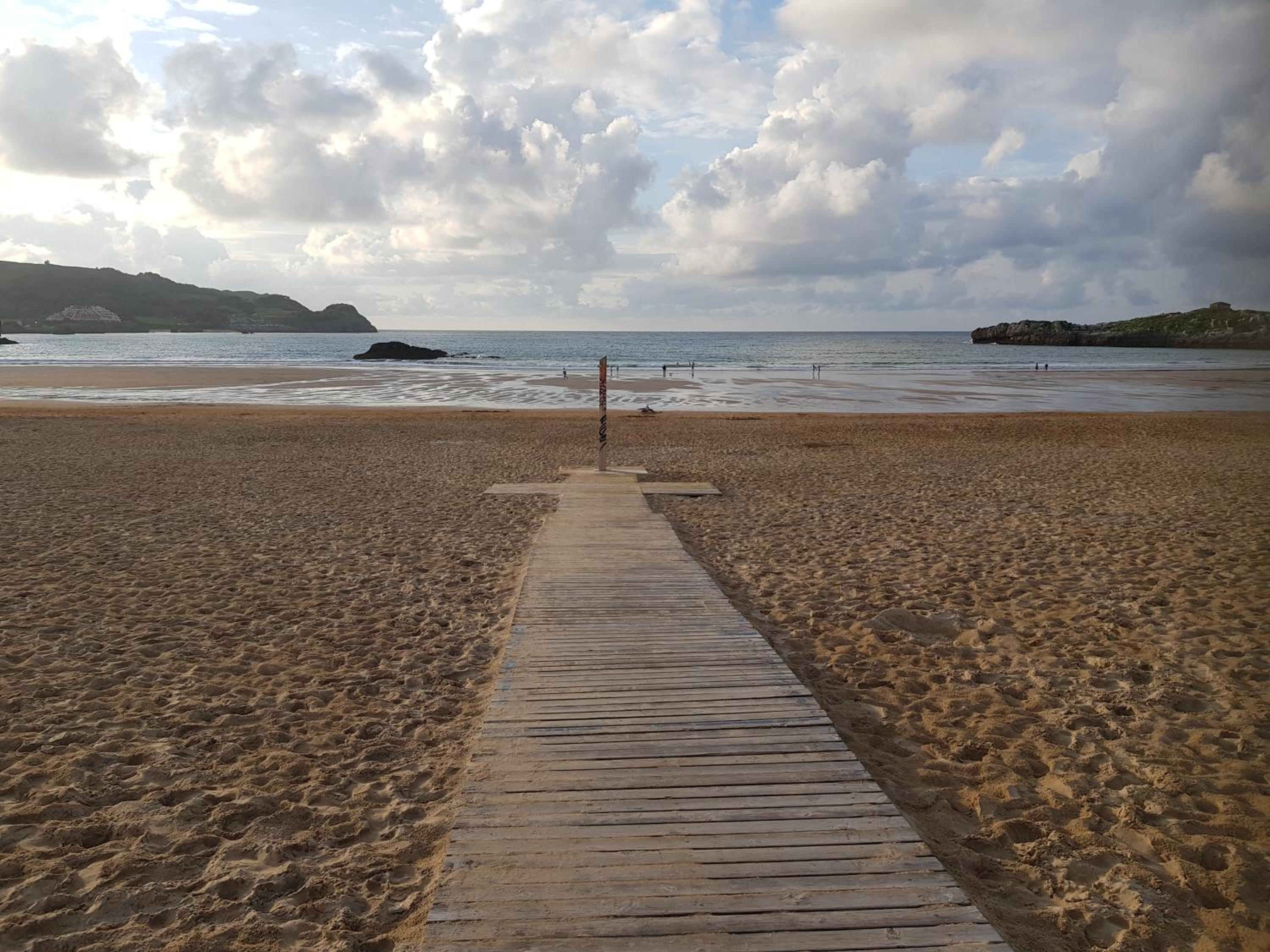 Luminoso Apartamento Playa Ris con garaje