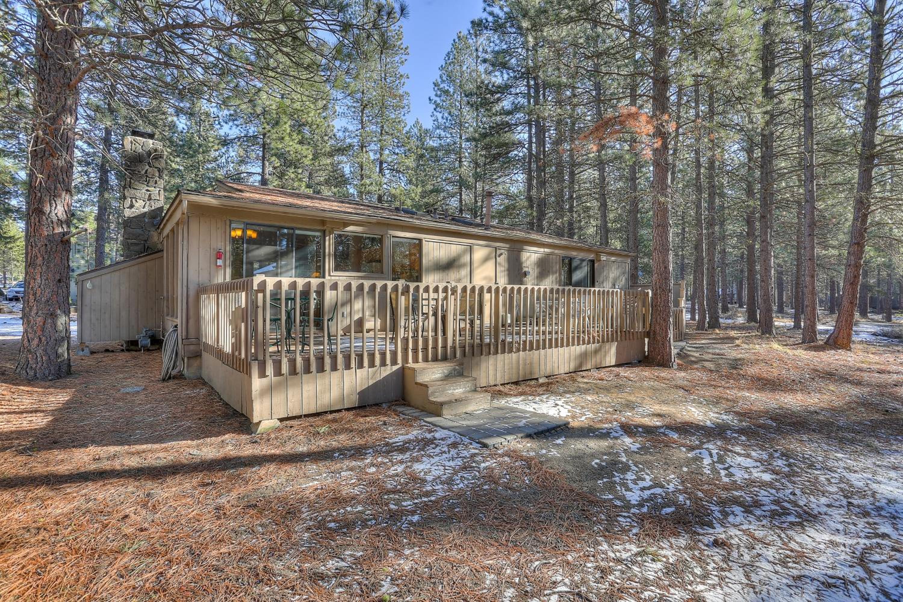 11 Pine Mt Family Home with Game Room view 5