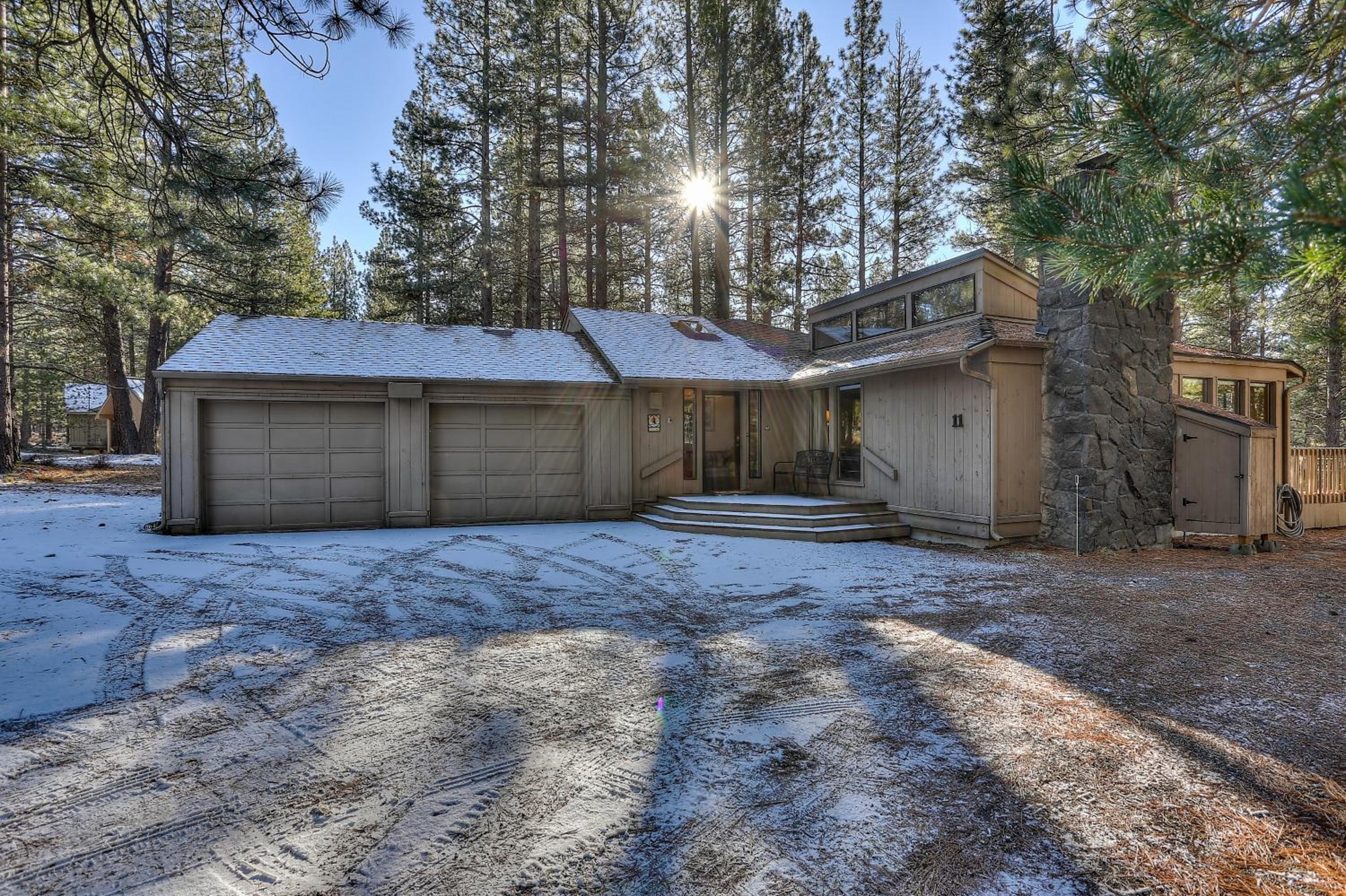11 Pine Mt Family Home with Game Room view 4