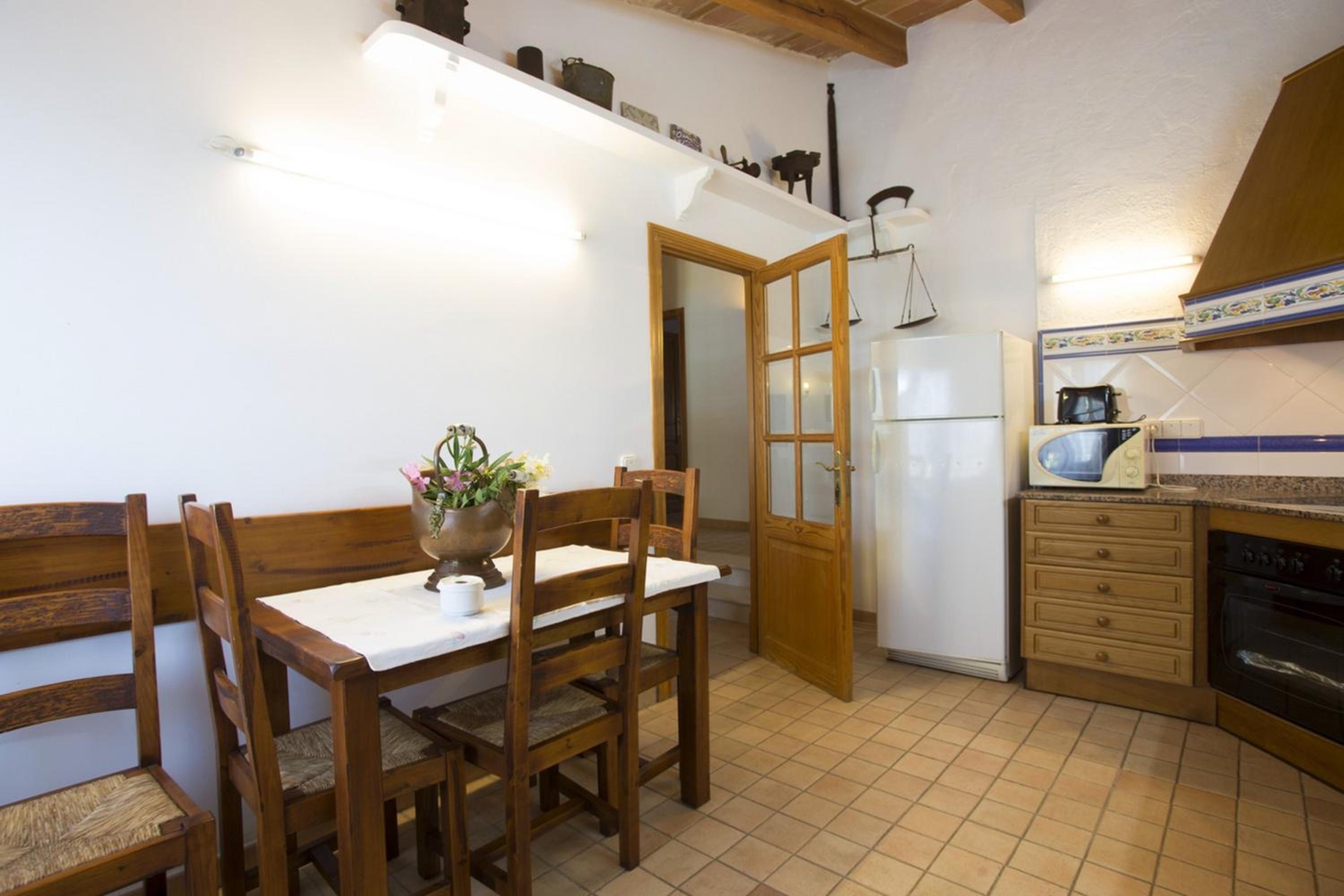 Spacious apartment in Pollenca with mountain view