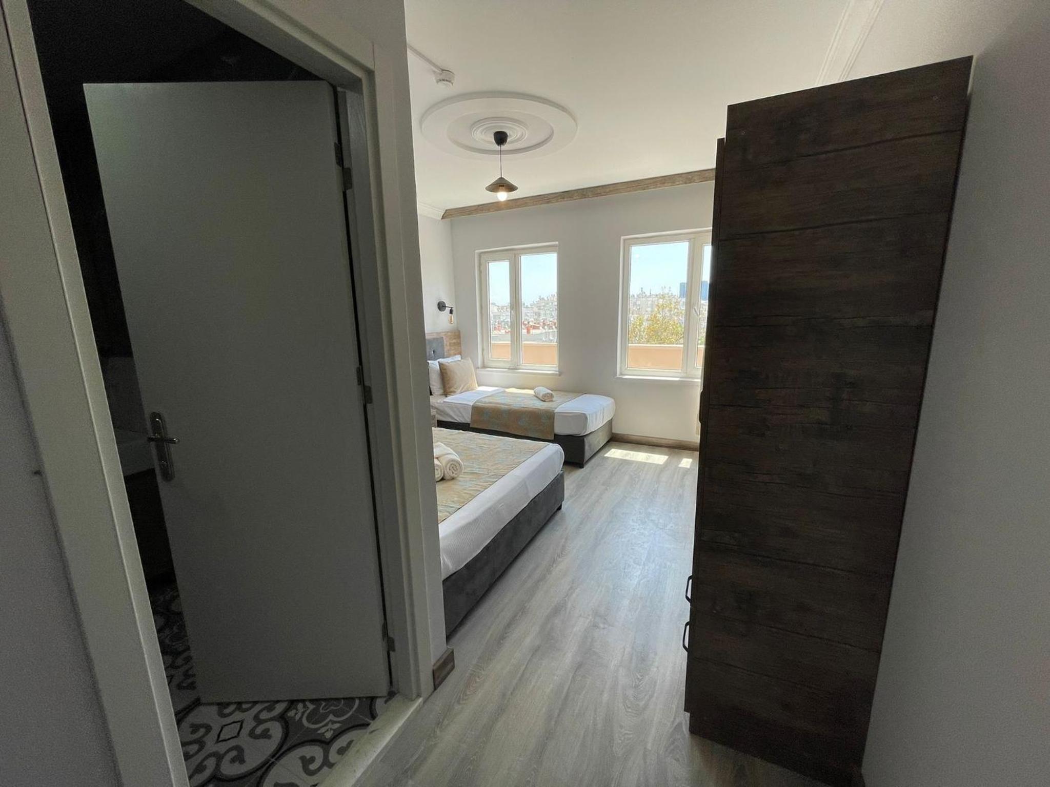 Seven City Otel - Image 100