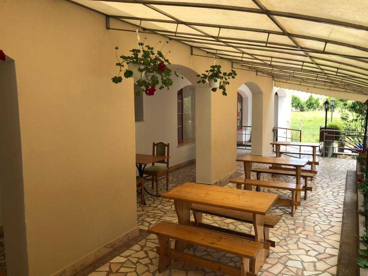 outdoor BBQ area