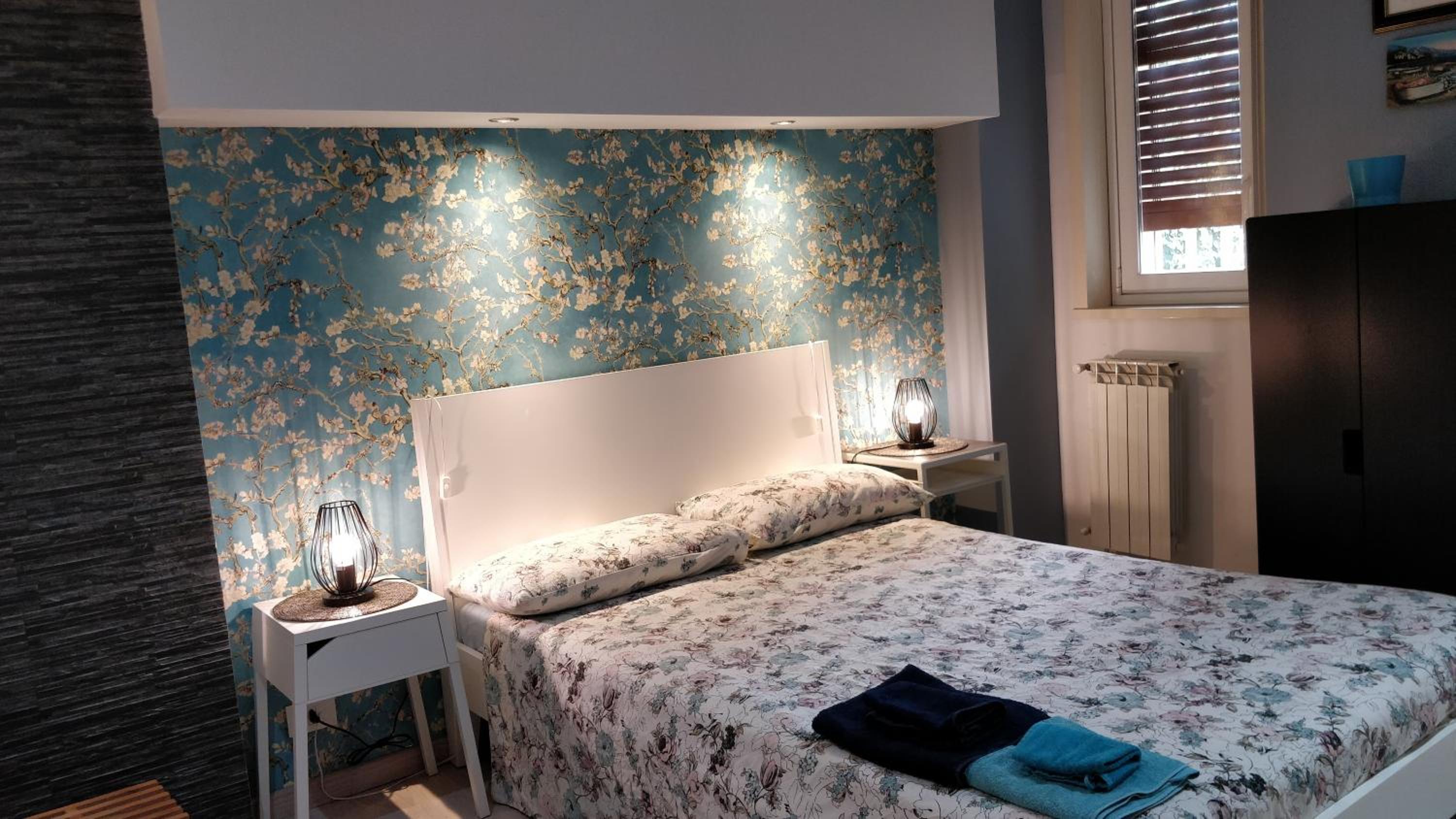 Suite time Van Gogh view 5