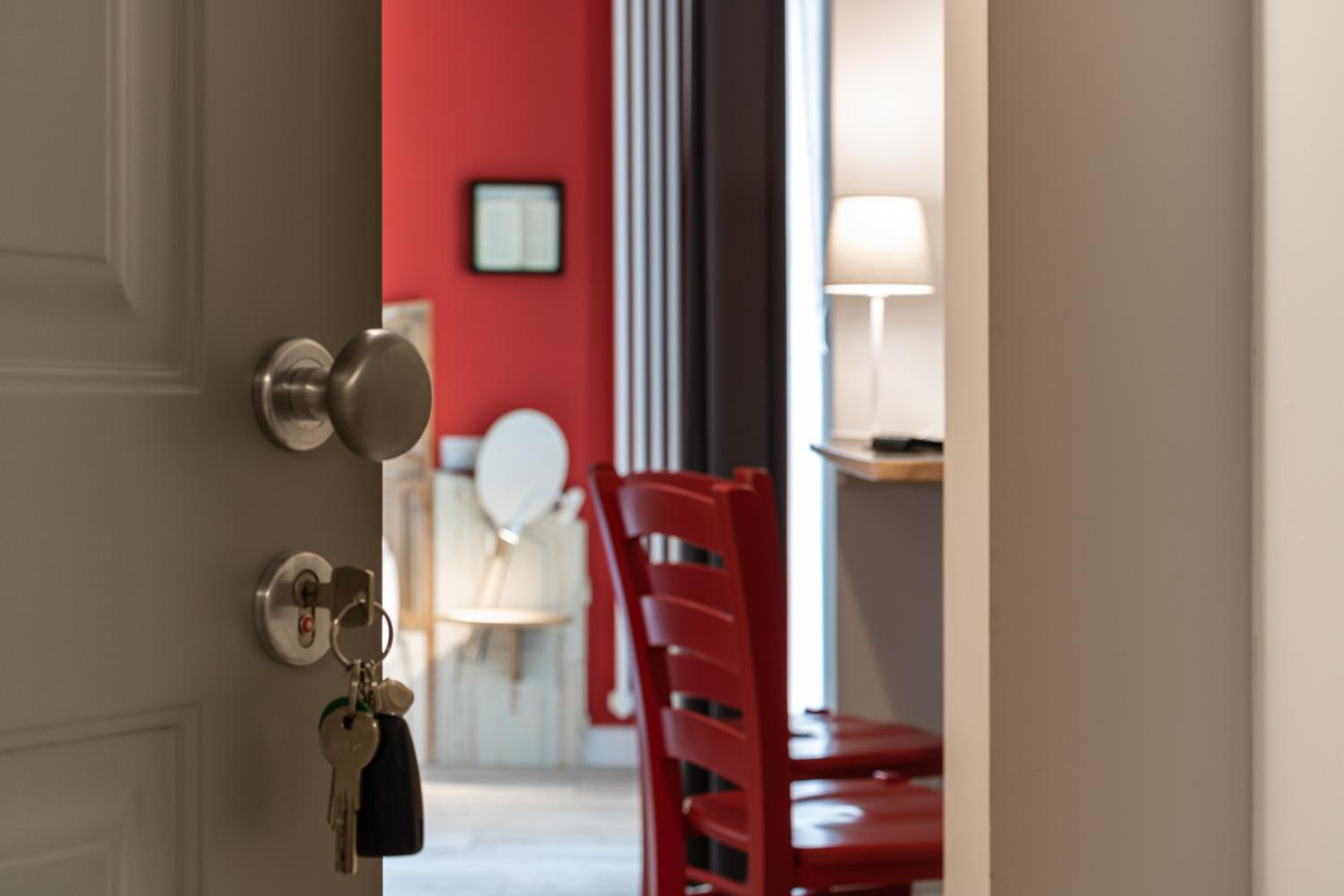 Bed and Breakfast Bric & Brac