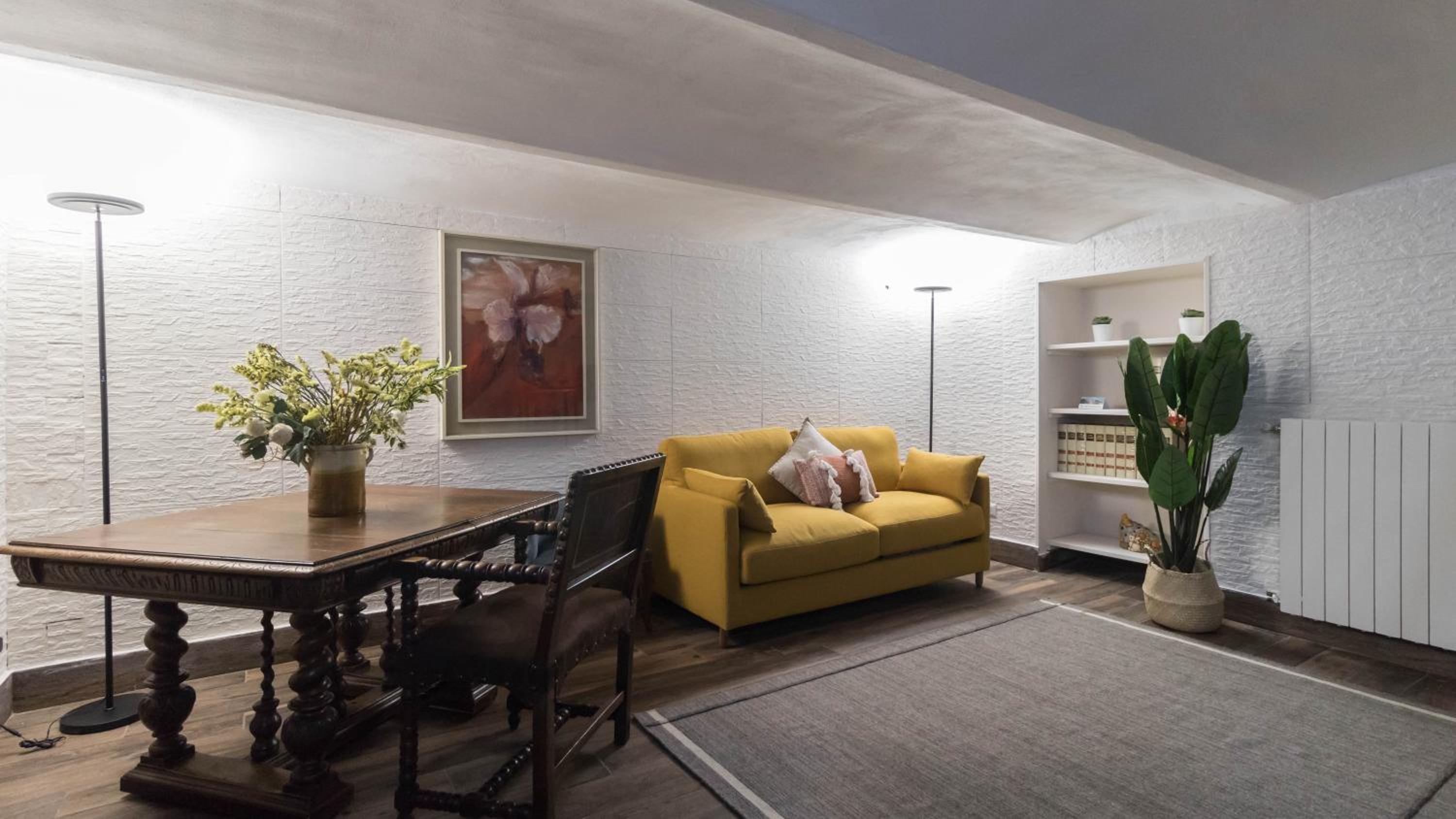 Chavez 2 en Milan — lounge