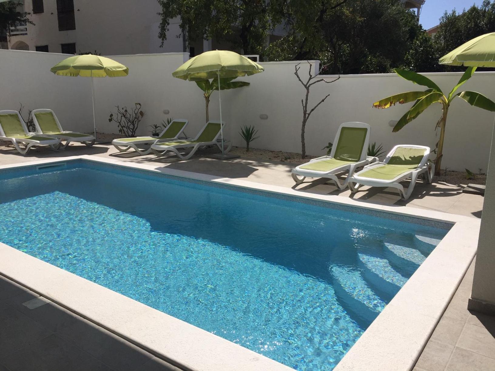 Diklo beach rooms-Adults Only