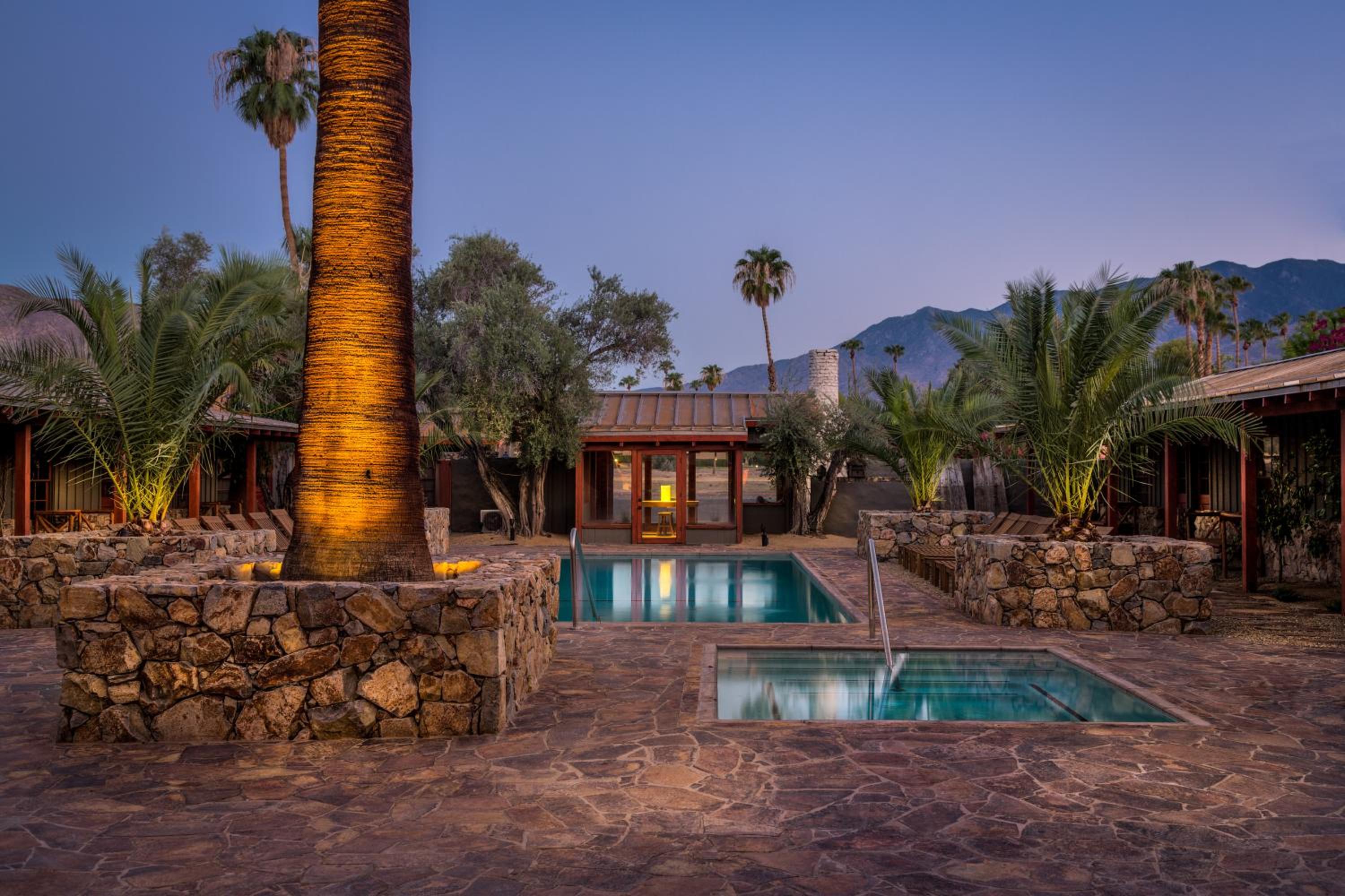Palm Springs Vacations - Sparrows Lodge - Property Image 19