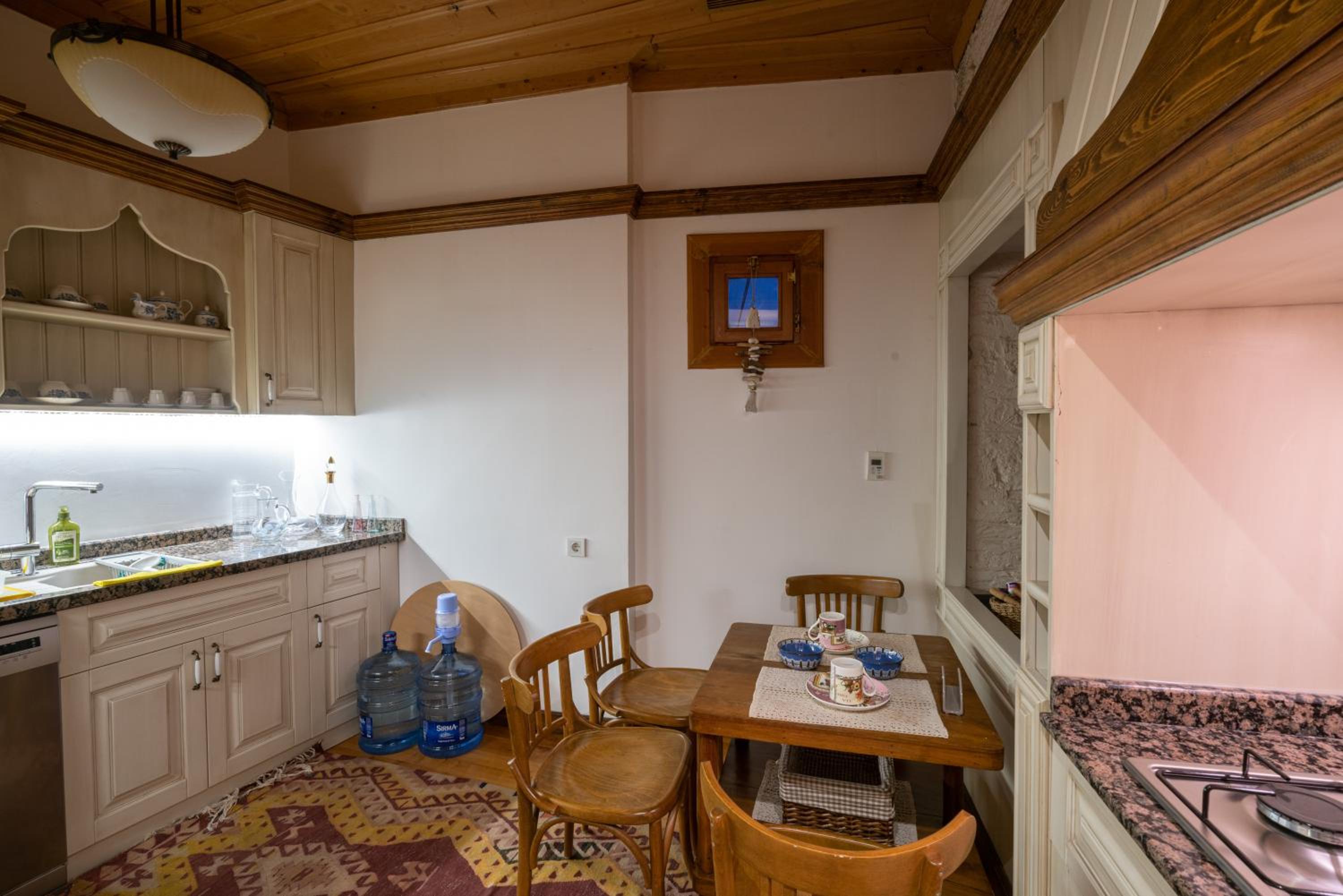 Cedrus Hotel - Image 23