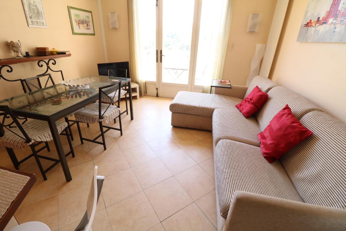 1 Bedroom Henri IV on the Croisette 240 photo 3